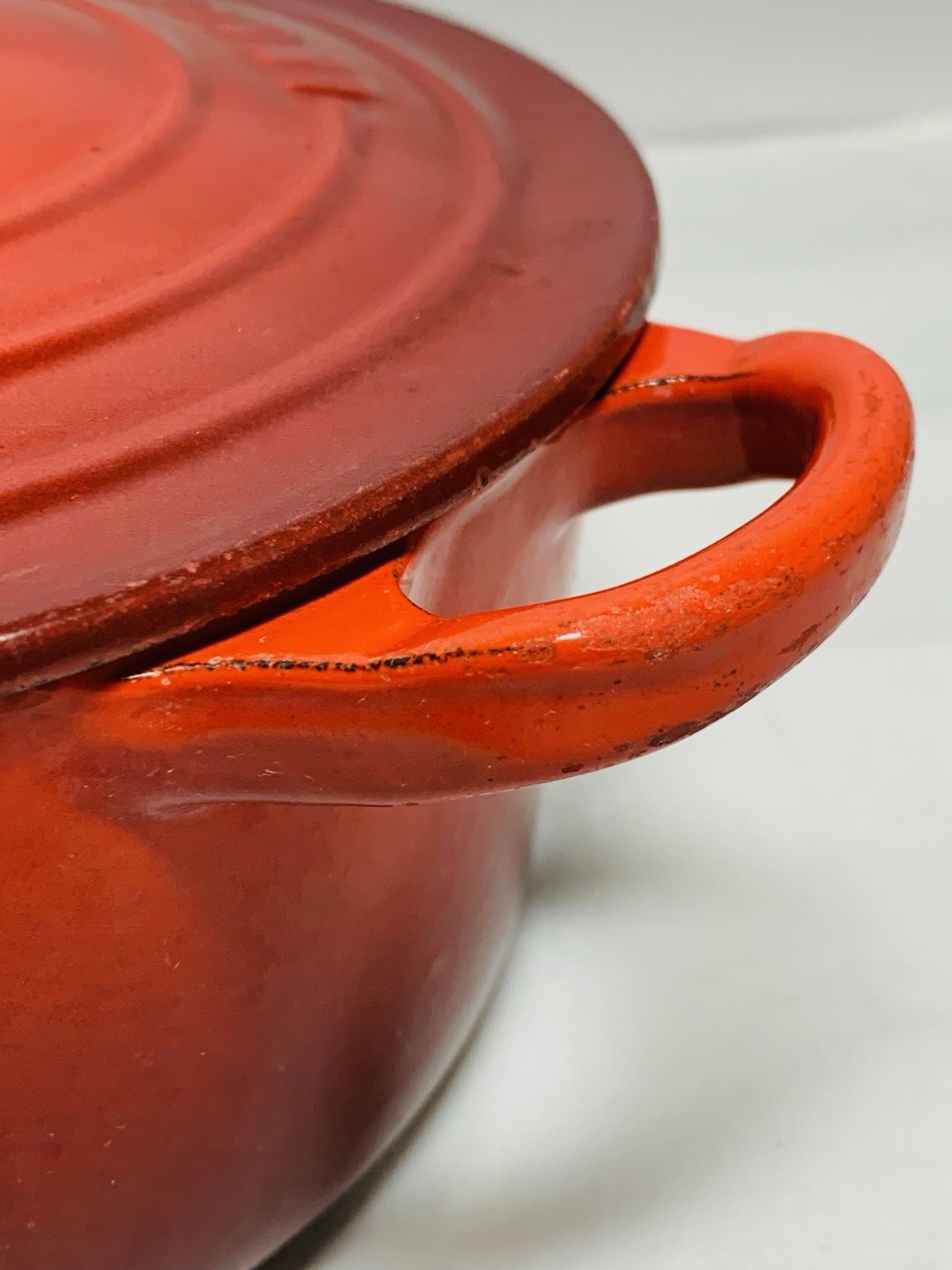 Le Creuset 18 Signature Enameled Cast Iron Round 2 QT Dutch Oven Cherry