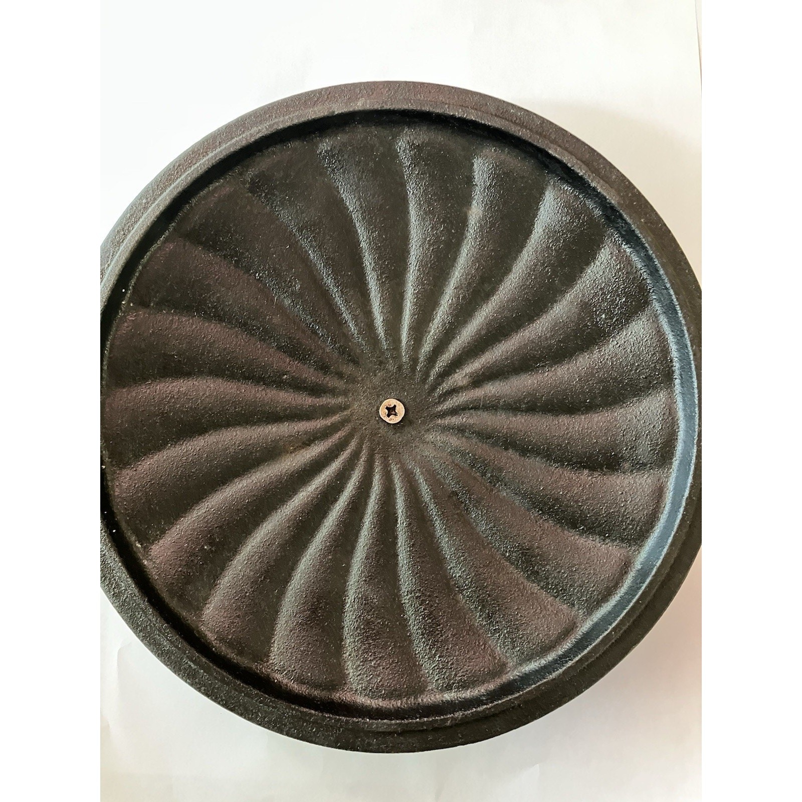 Round Cast Iron 9” LID ONLY Replacement For Dutch Oven – Paula Deen Sunburst