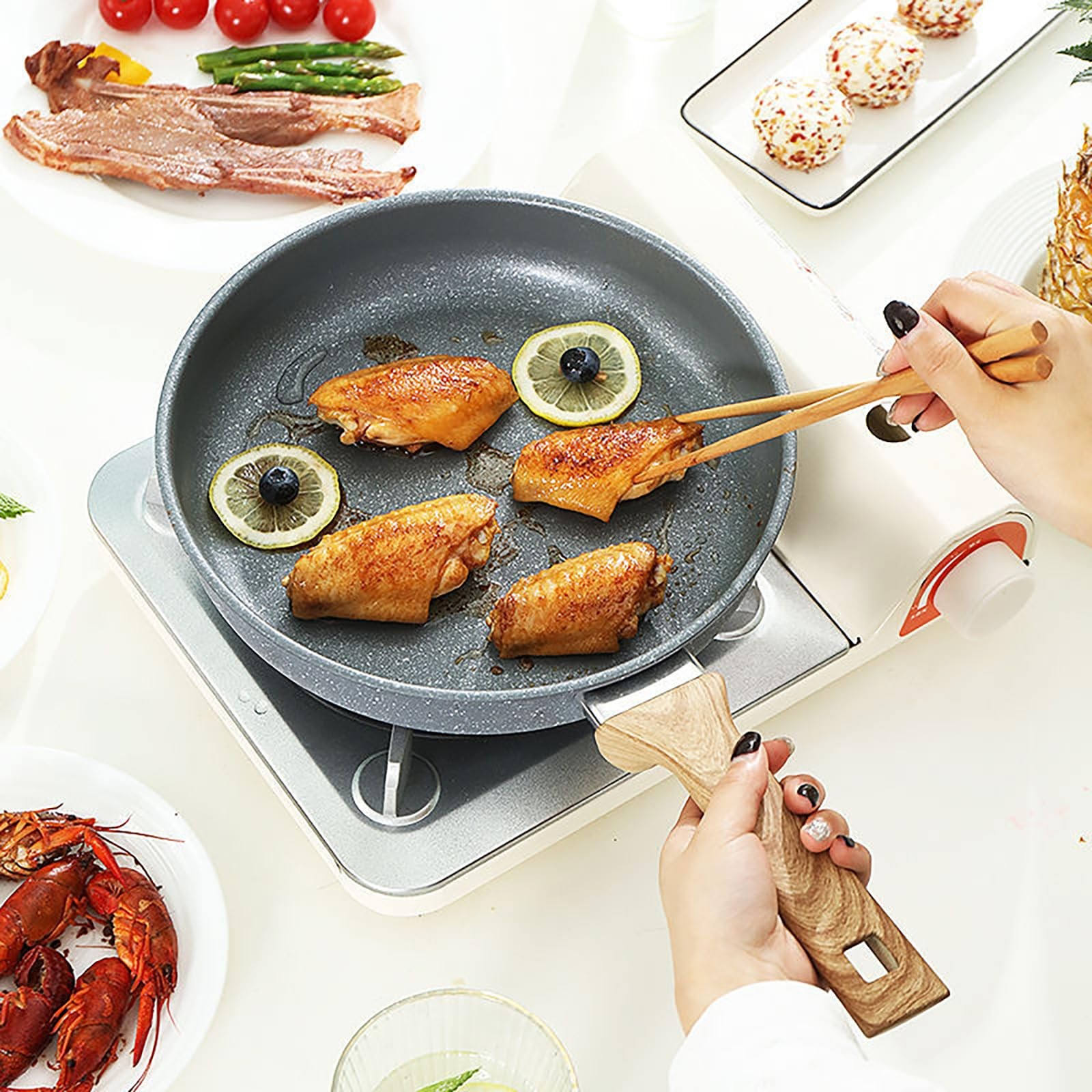 YIKANGHENG Thick Frying Non-stick Pan with Wood Handle, 8.66 Inch Diameter Om…