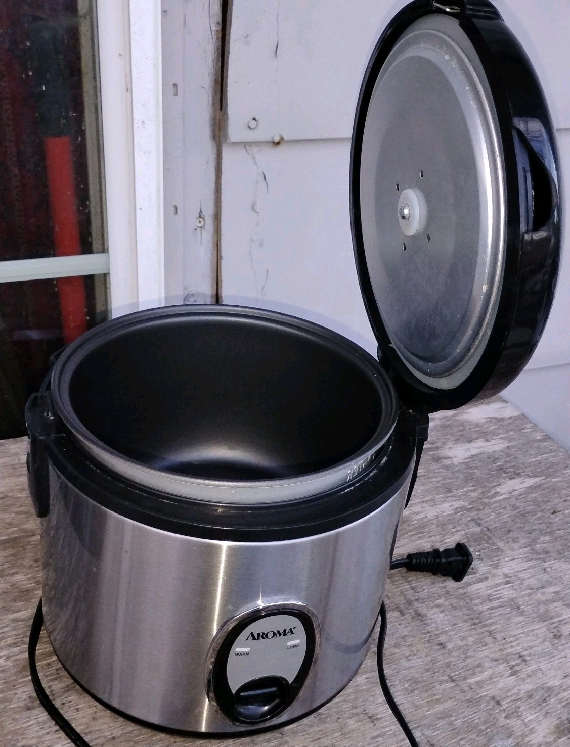 Aroma 8-Cup (Cooked) Rice & Grain Cooker, Steamer