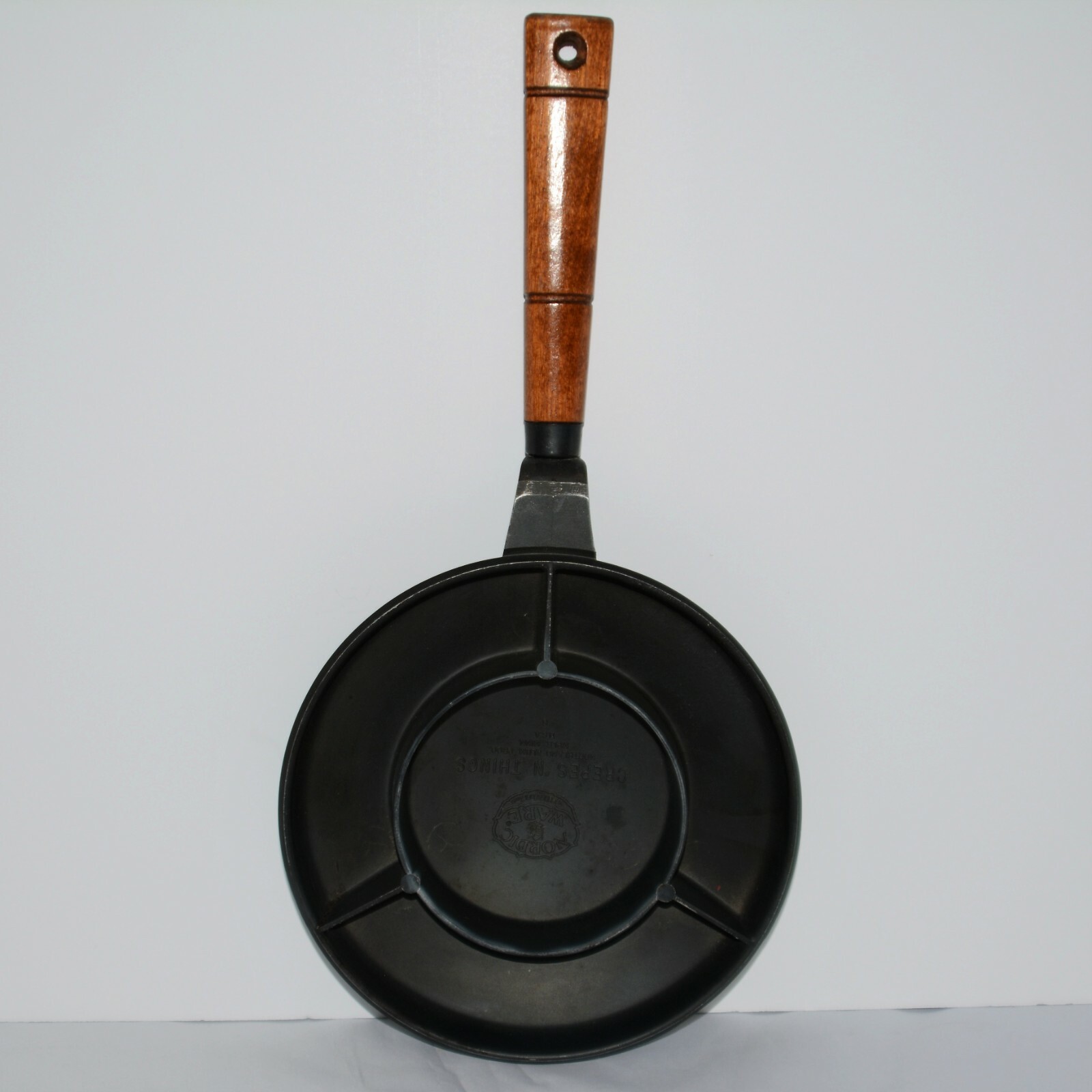 Nordic Ware Cast Aluminum Crepes ‘N Things Crepe Pan – Bundt USA Vintage 1970’s