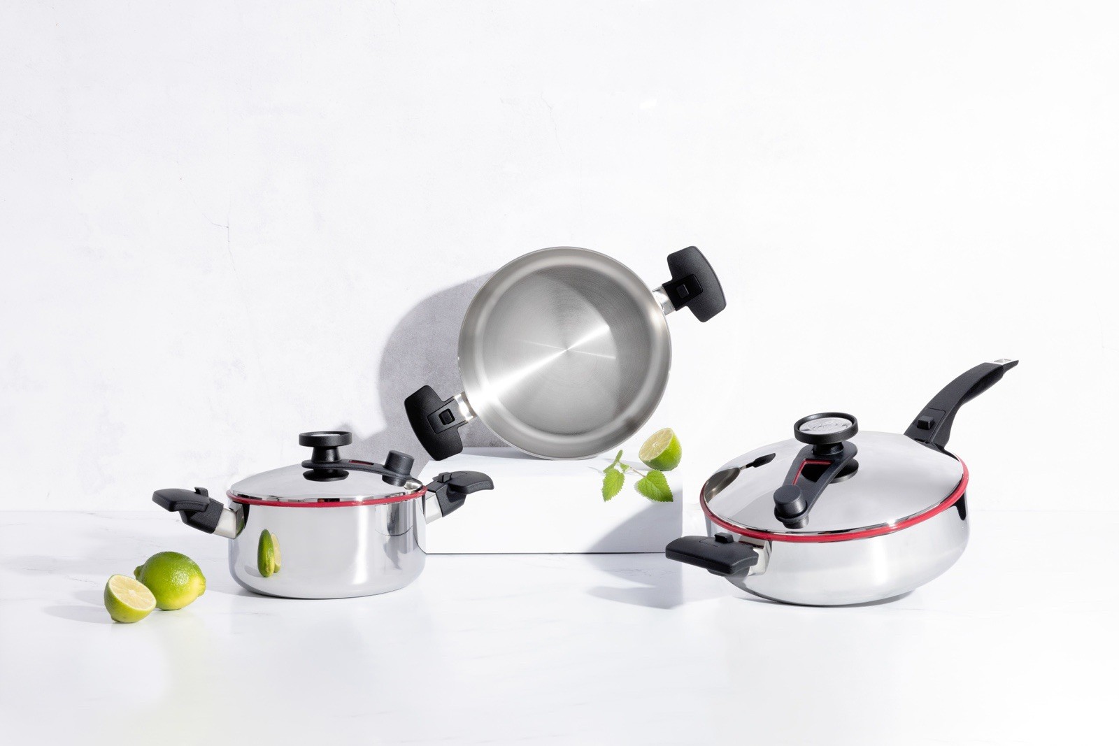 ROYAL PRESTIGE Cookware 5 Piezas Sistema de Cocina INNOVE NEW!!