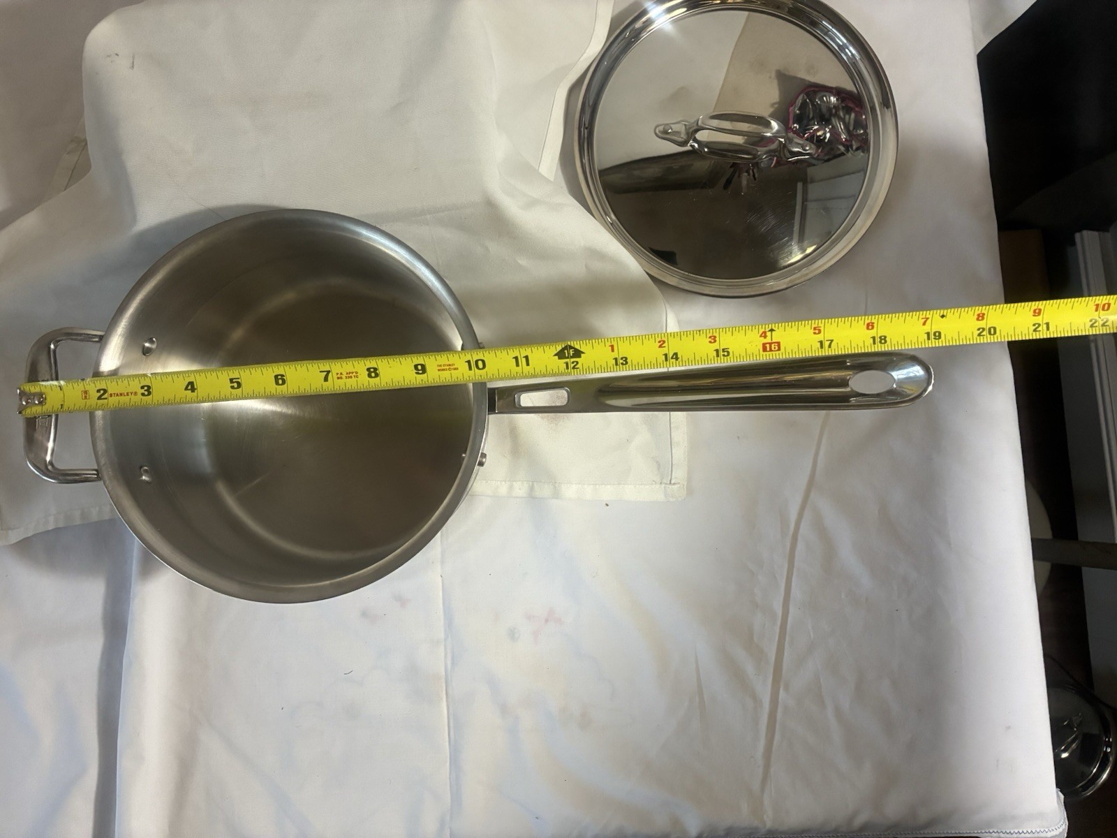 ALL CLAD COPPER CORE 4 QT SAUCE PAN WITH LID