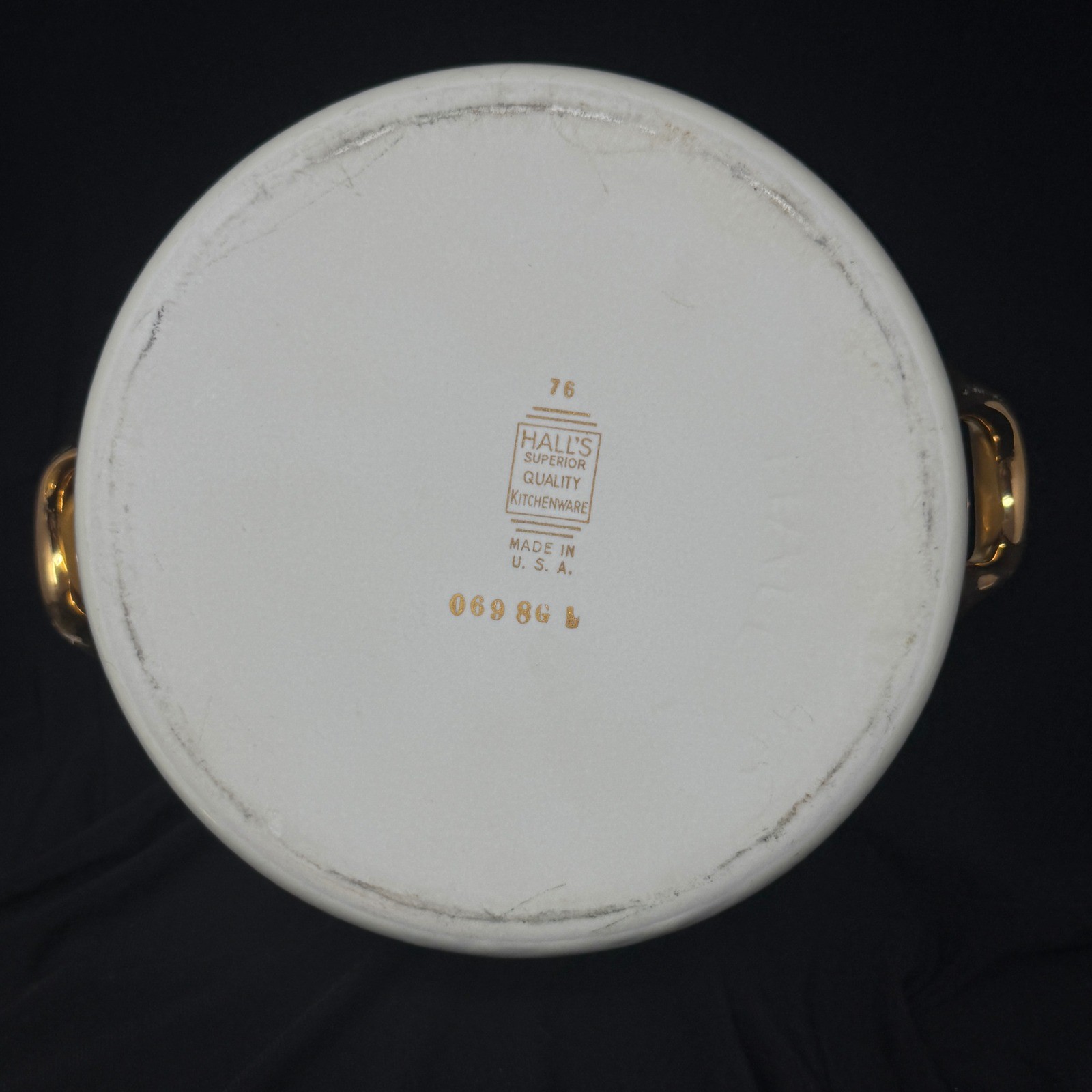 Vintage Hall’s Superior Quality Kitchenware 1.75 Qt Gold Polka Dot Casserole 069