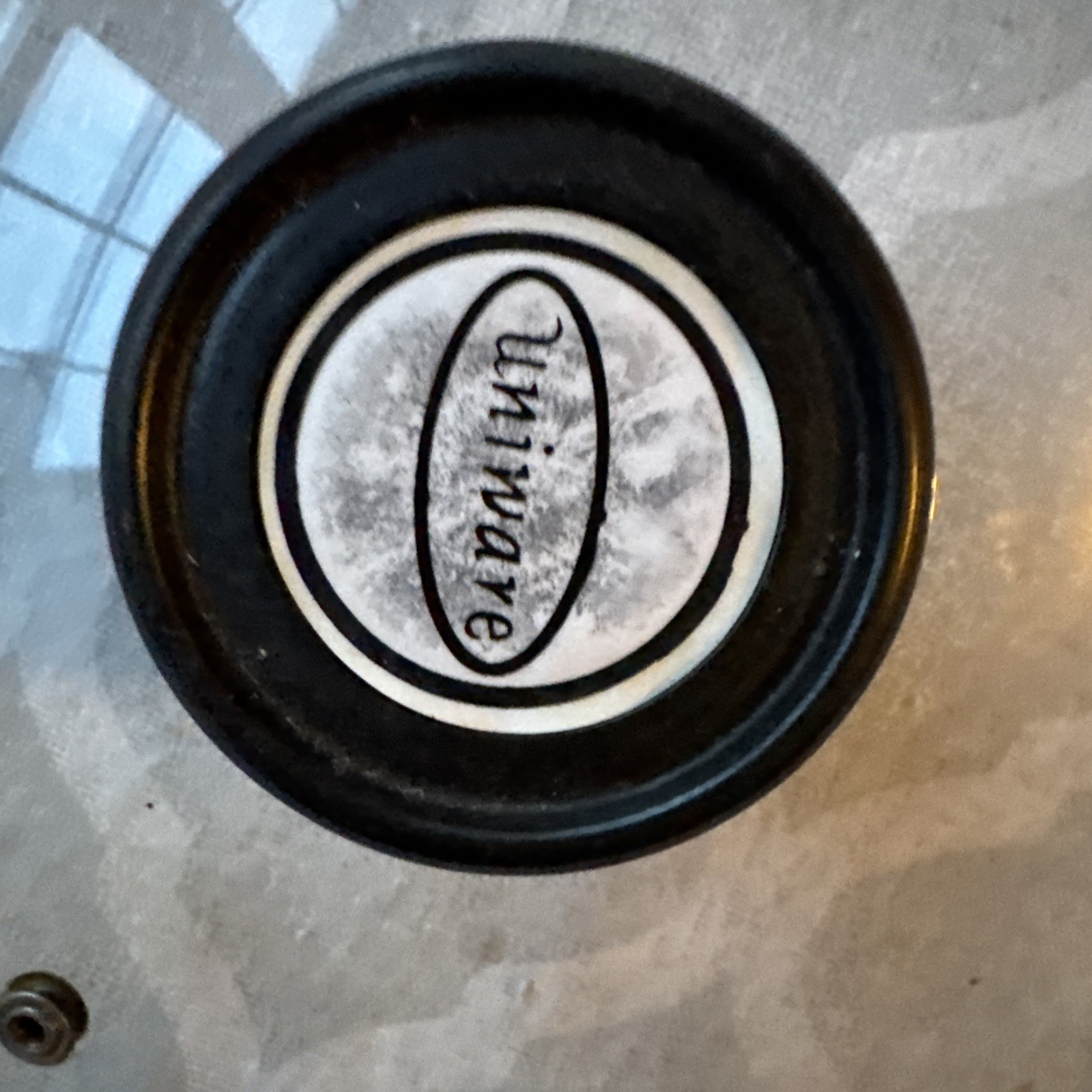 Uniware 10 inch Glass Replacement Lid W/ Steam Vent – Round Black Handle