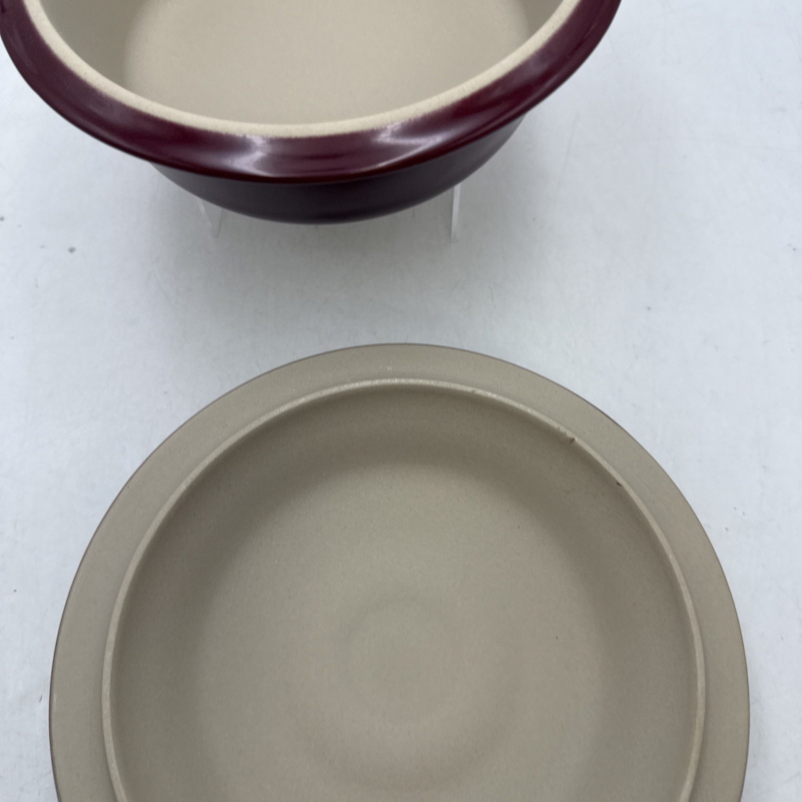 Pampered Chef Stoneware Covered Baker Cranberry 6C 1.5L USA Brand NEW Retired