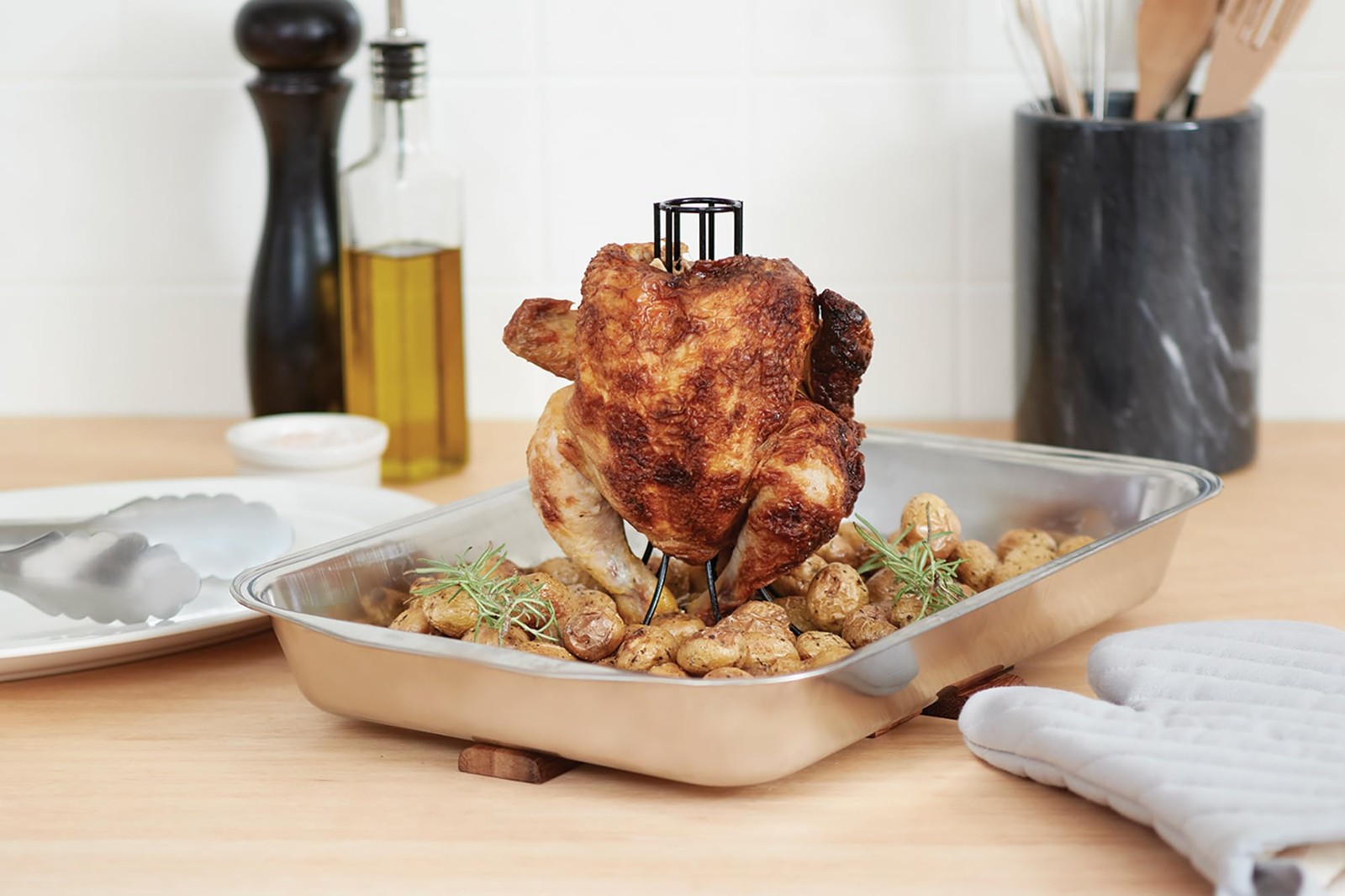 Non-Stick Vertical Chicken Roaster, 5.5 x 5.5 x 7.5 Inches, Easy Clean