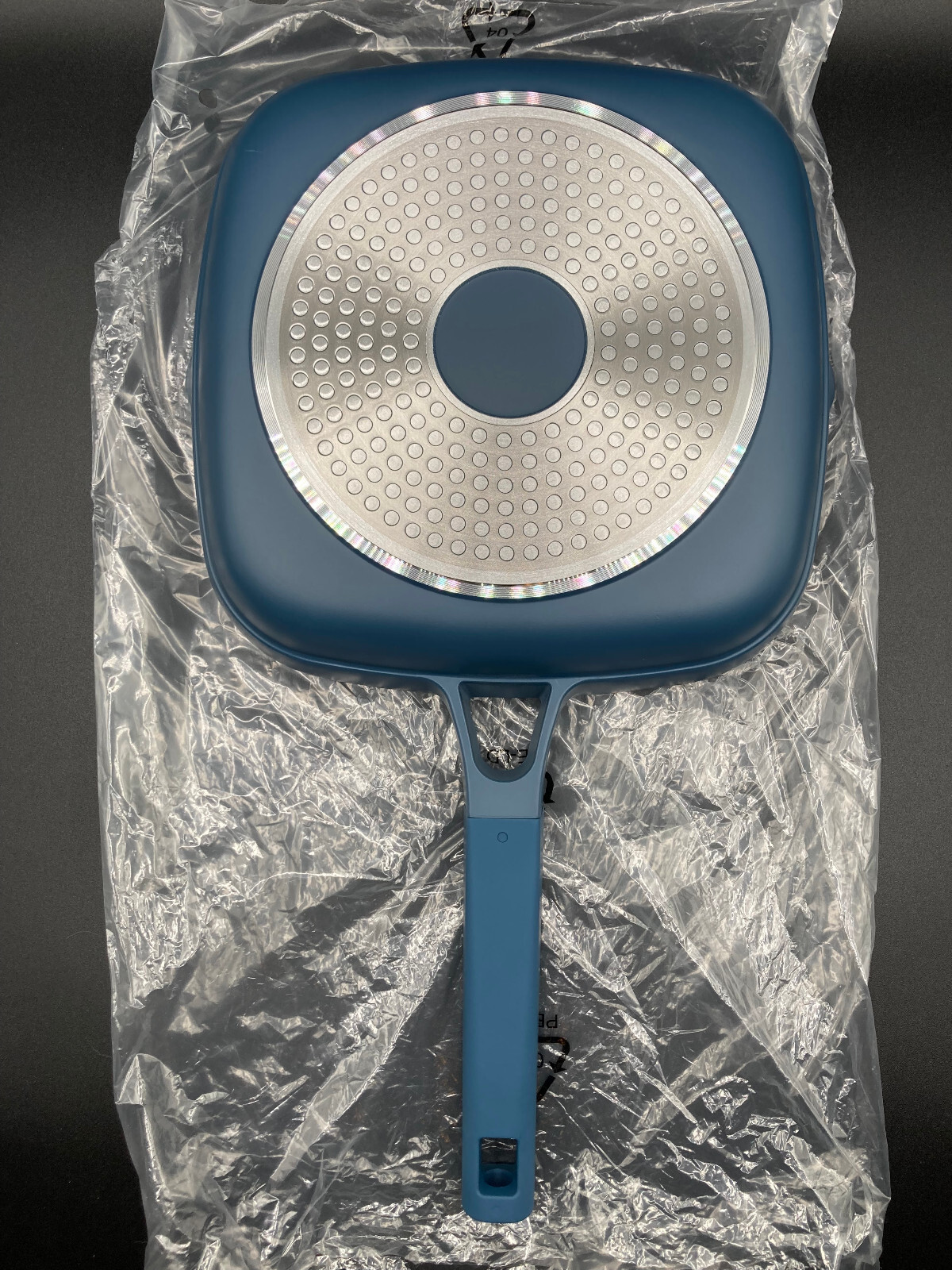 Servappetit 9.5″ Cast Aluminum Frying Pan