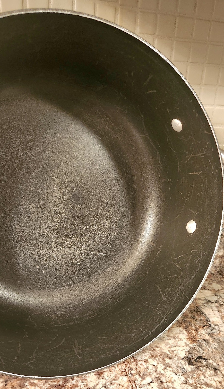 Calphalon 8.5 Qt Hard Anodized Dutch Oven Stock Pot w/ Glass Lid 8788 1/2