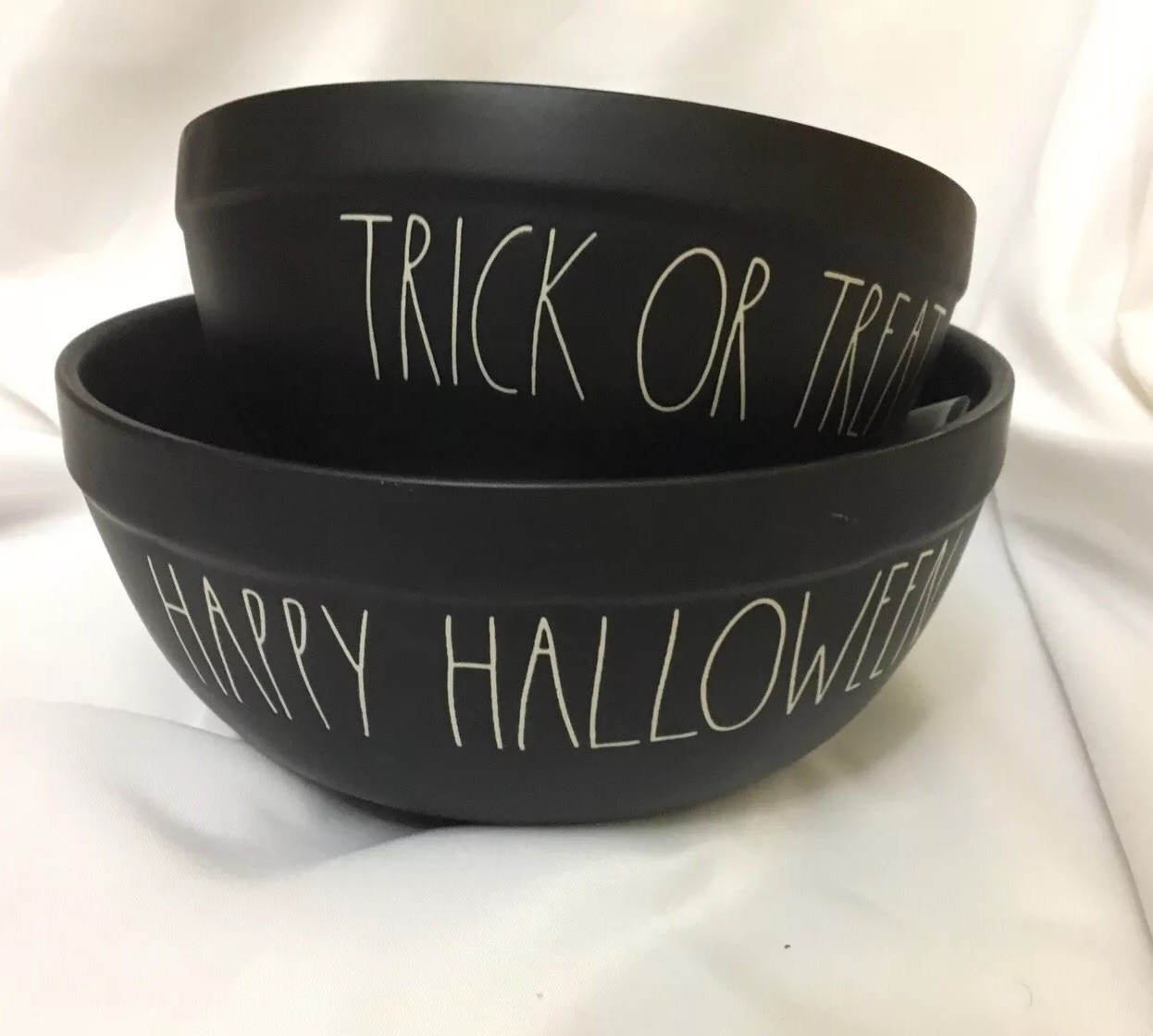 New Rae Dunn Black Ceramic Mixing Bowls Happy Halloween And Trick Or Treat 2018