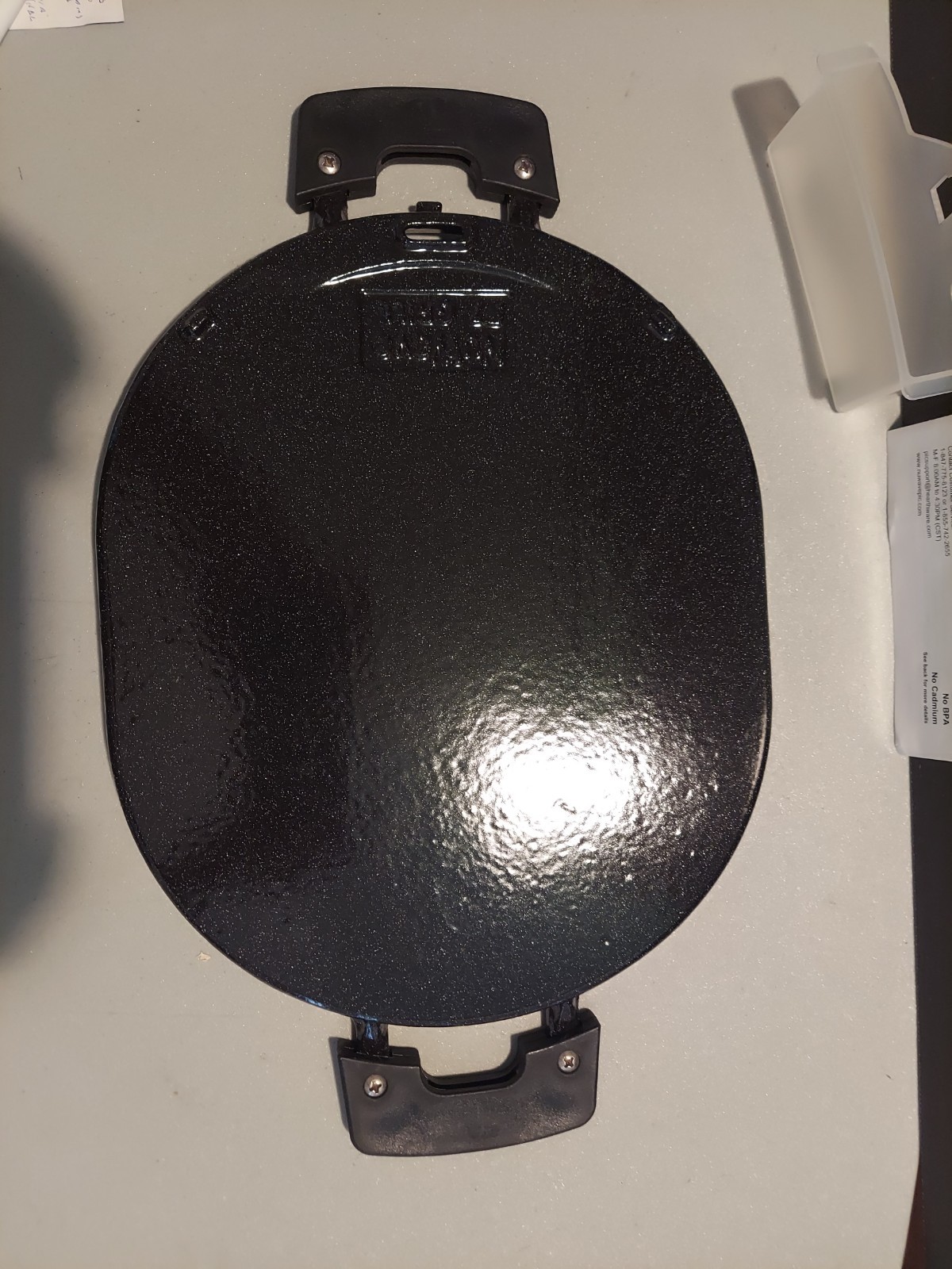 NuWave 2 pcs. Cast Iron Griddle 10.5″ Rd. & Cast Iron Grill #31104A 16.5″L