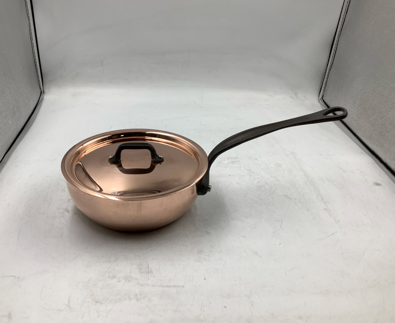 Mauviel M’Heritage 150 CI 1.5mm Polished Copper Chef Pan, 1.8-Qt.