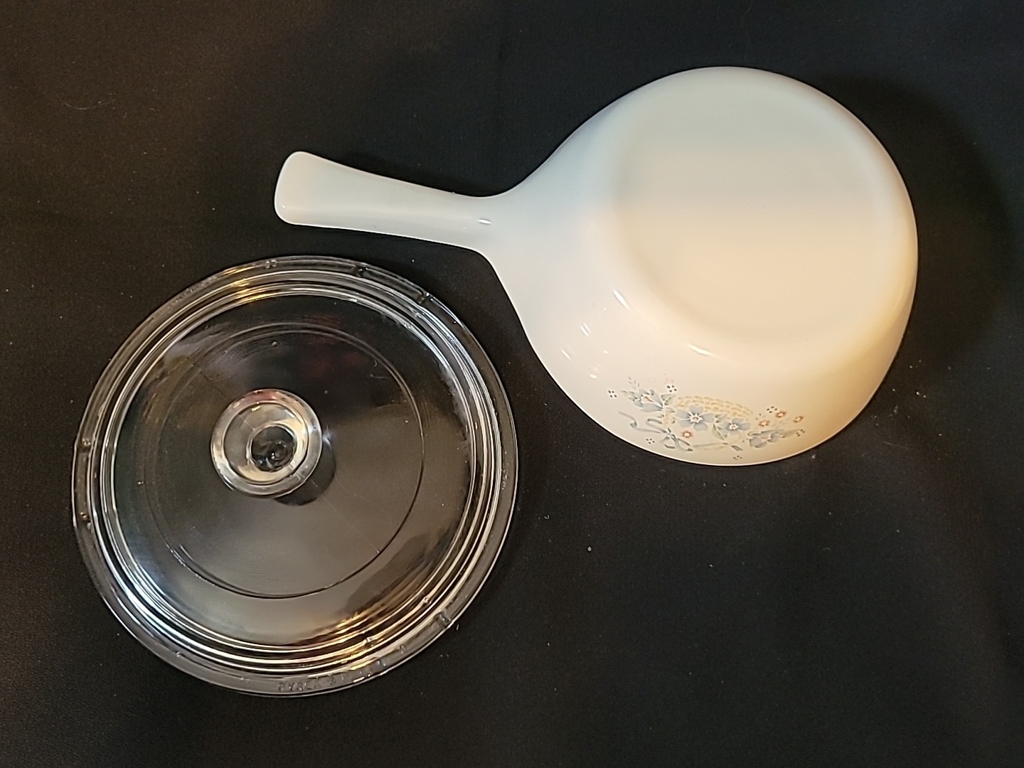 Corning Ware Country Cornflower Saucepan S-81-B 0.5 L with Pyrex Lid P81C