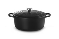 Le Creuset Signature Red Casserole. 30 cm black pot / pan 24147261131