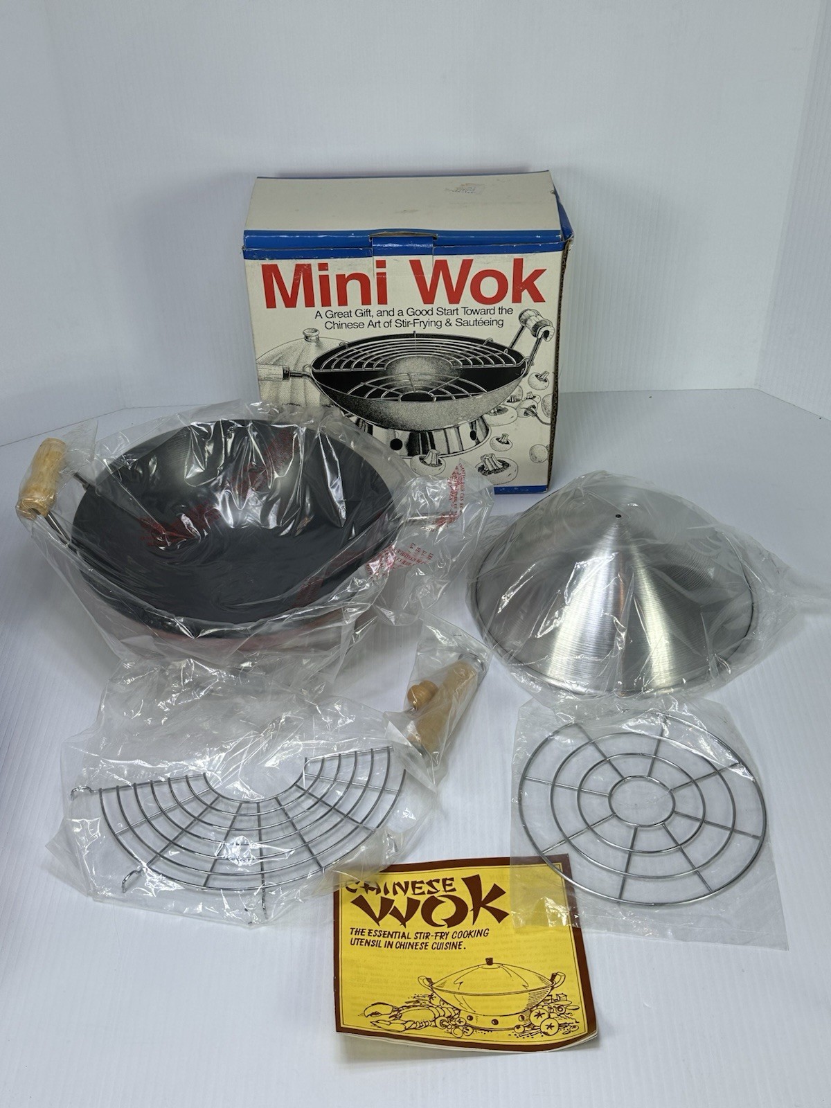Vintage Pier 1 Mini Wok 6 Piece Nonstick Wok Lid Ring Steamer Tempura Book NOS