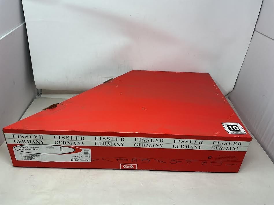 Fissler original-profi collection Stainless Steel Wok-Pan (12-in, 4,4 Quart)