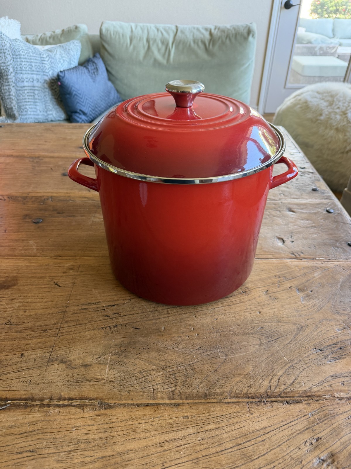 Le Creuset Enamel On Steel 16. qt 28 cm Stockpot Cerise Cherry Red NEW NIB