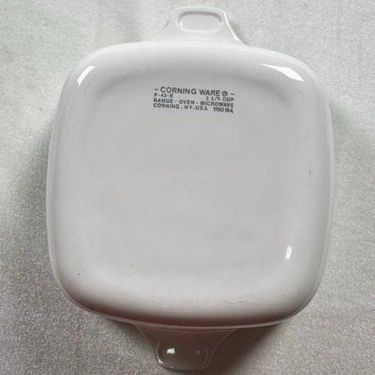 Corning Ware Spice O Life P-43-B Petite Casserole Dish 2 3/4 Cup Vintage White