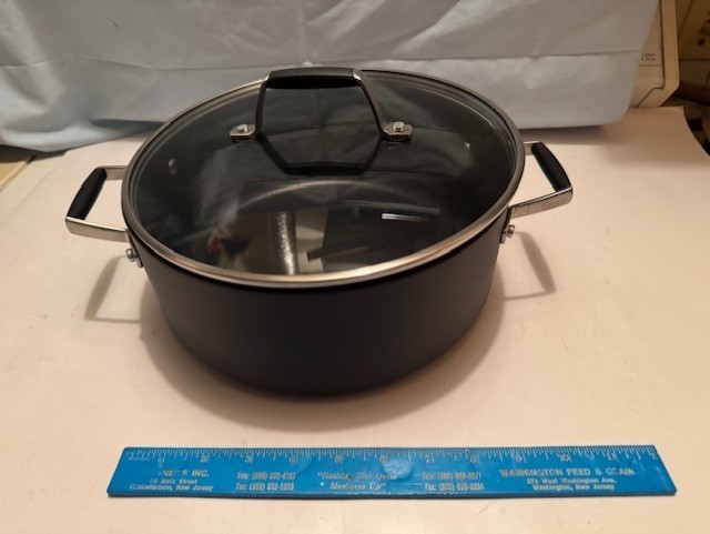 NEW – Calphalon SELECT HARD ANODIZED Nonstick 5-Quart DUTCH OVEN W/ LID