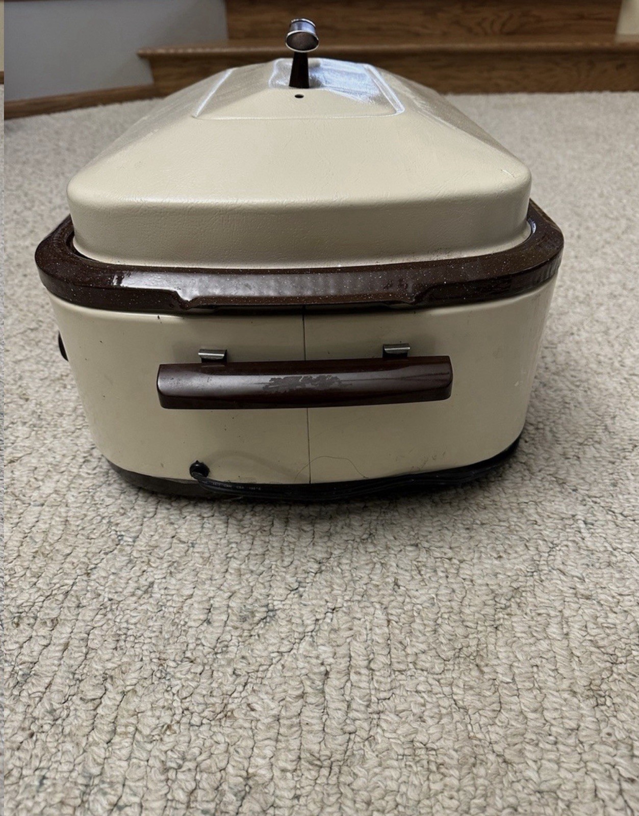 Vintage Nesco 18-Quart RoastMaster Roaster Oven w/ Rack And Divider Pans