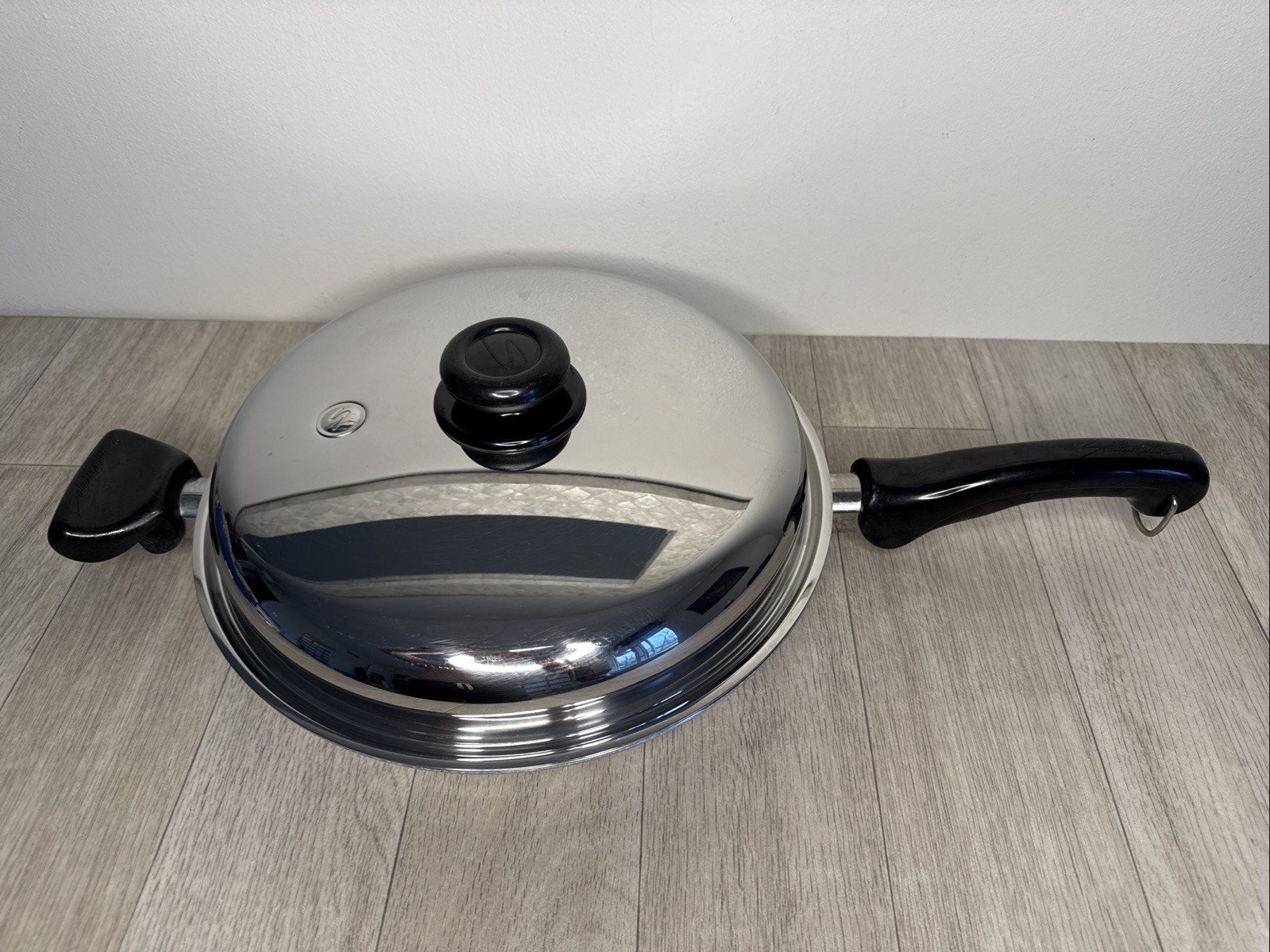 Saladmaster Skillet 11″ TP304-316 Surgical Stainless Steel Roaster Pan & Lid