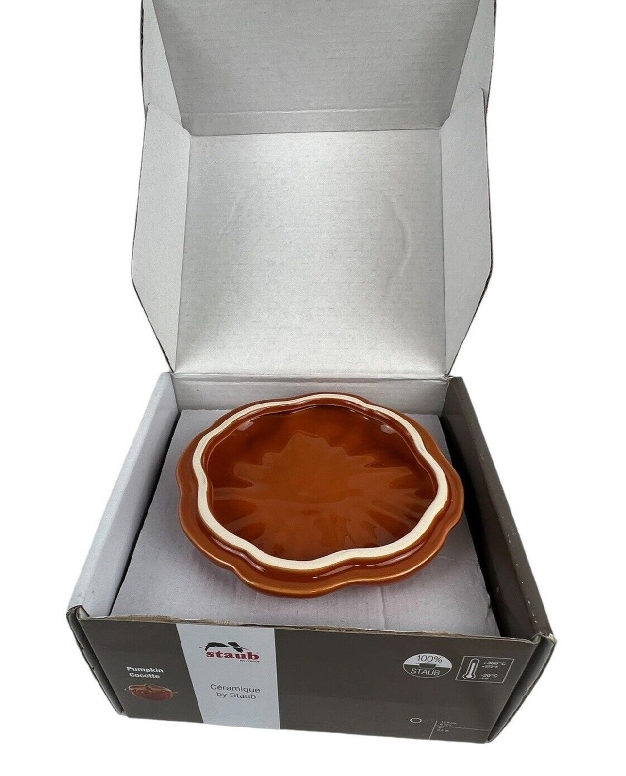 STAUB Ceramic Pumpkin Cocotte Dish 0.5 Qt 16-oz Burnt Orange Oven Safe NIB