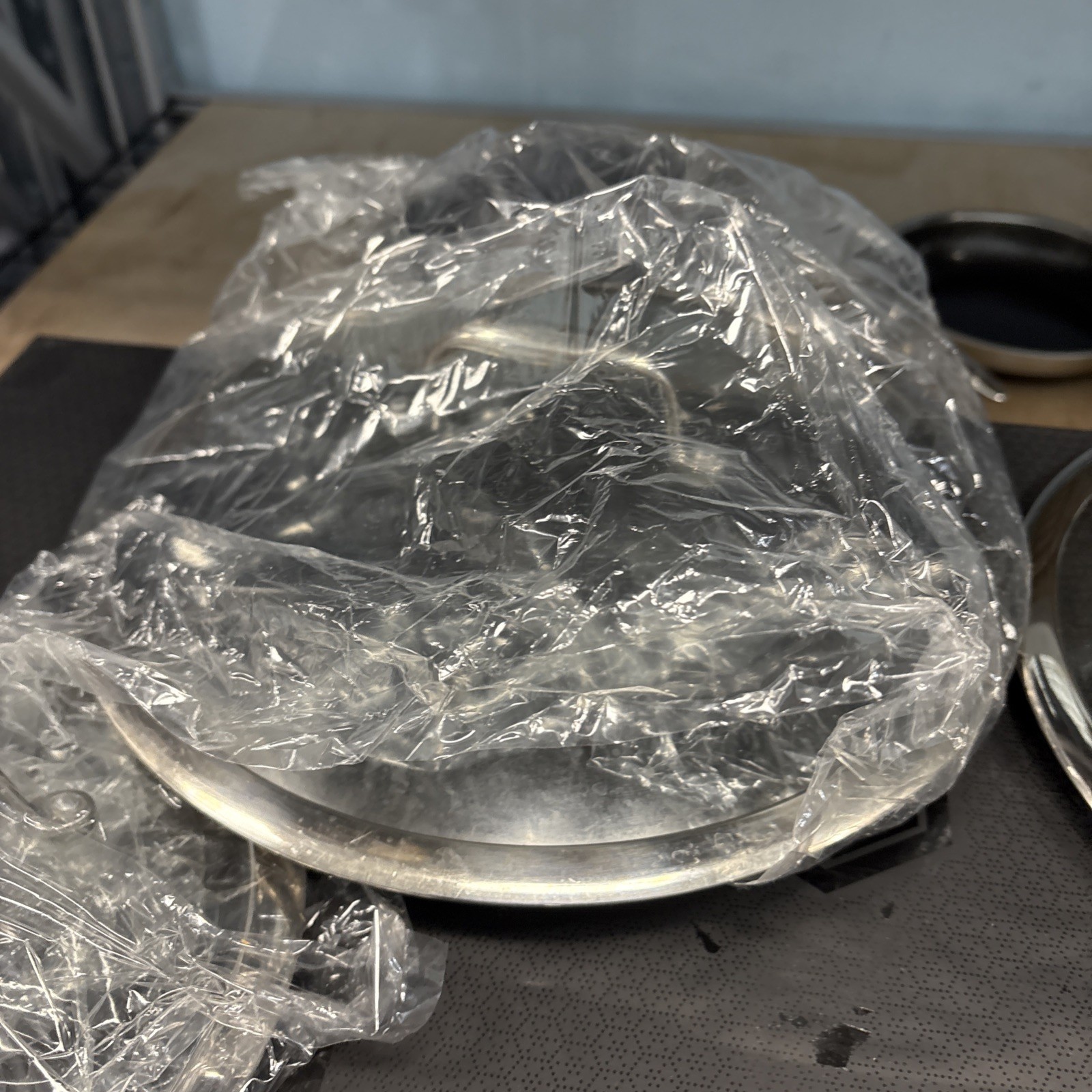 HexClad HC7 Hybrid Commercial Cookware – 7 Pieces