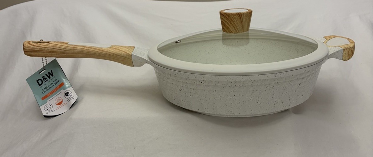 D&W Deane & White 3.9qt Sauté 11” Non-Stick Skillet W/Lid Shiny White NWT