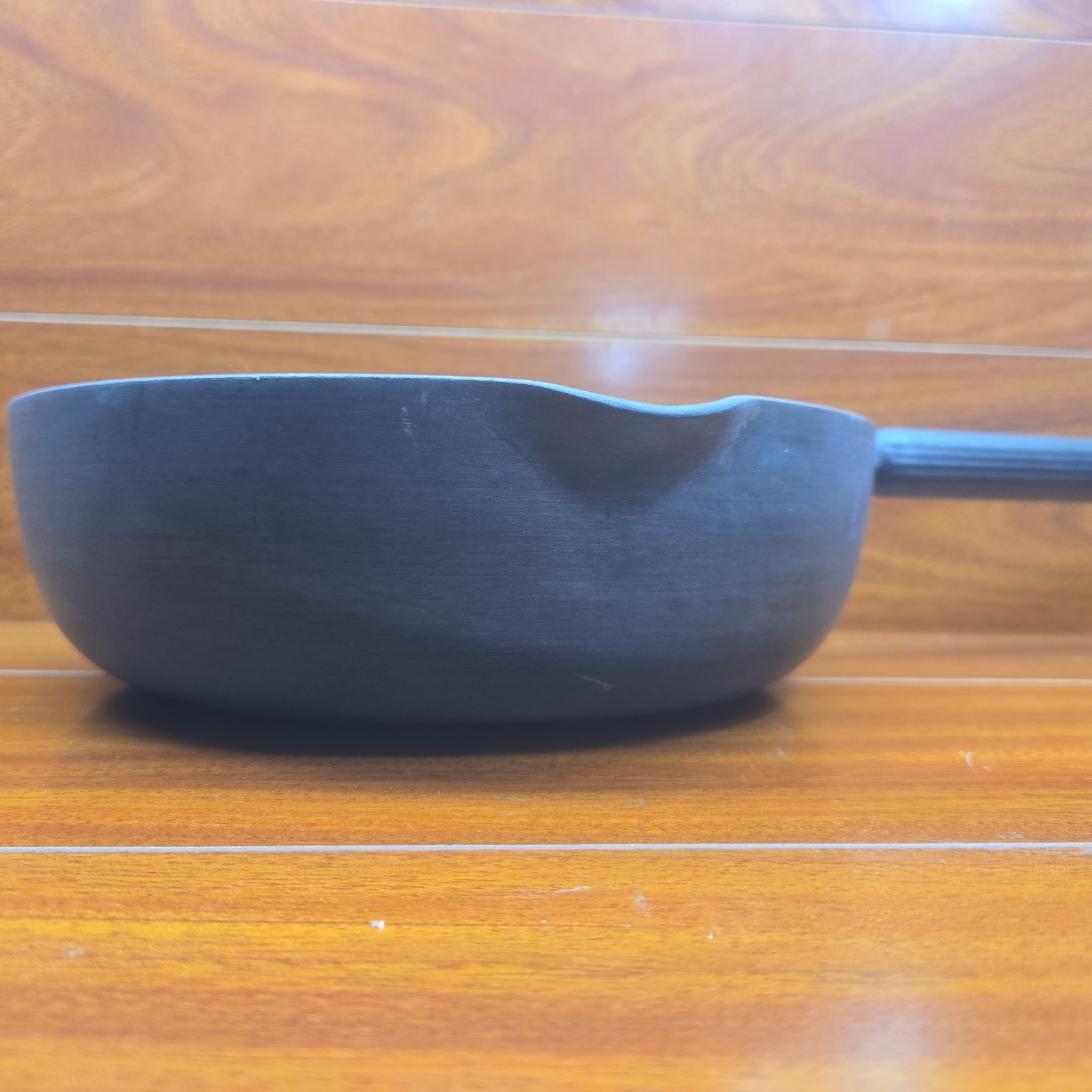 Circulon Nonstick Pan 9″ Frying Skillet Hard Anodized Concentric Circular Ridges