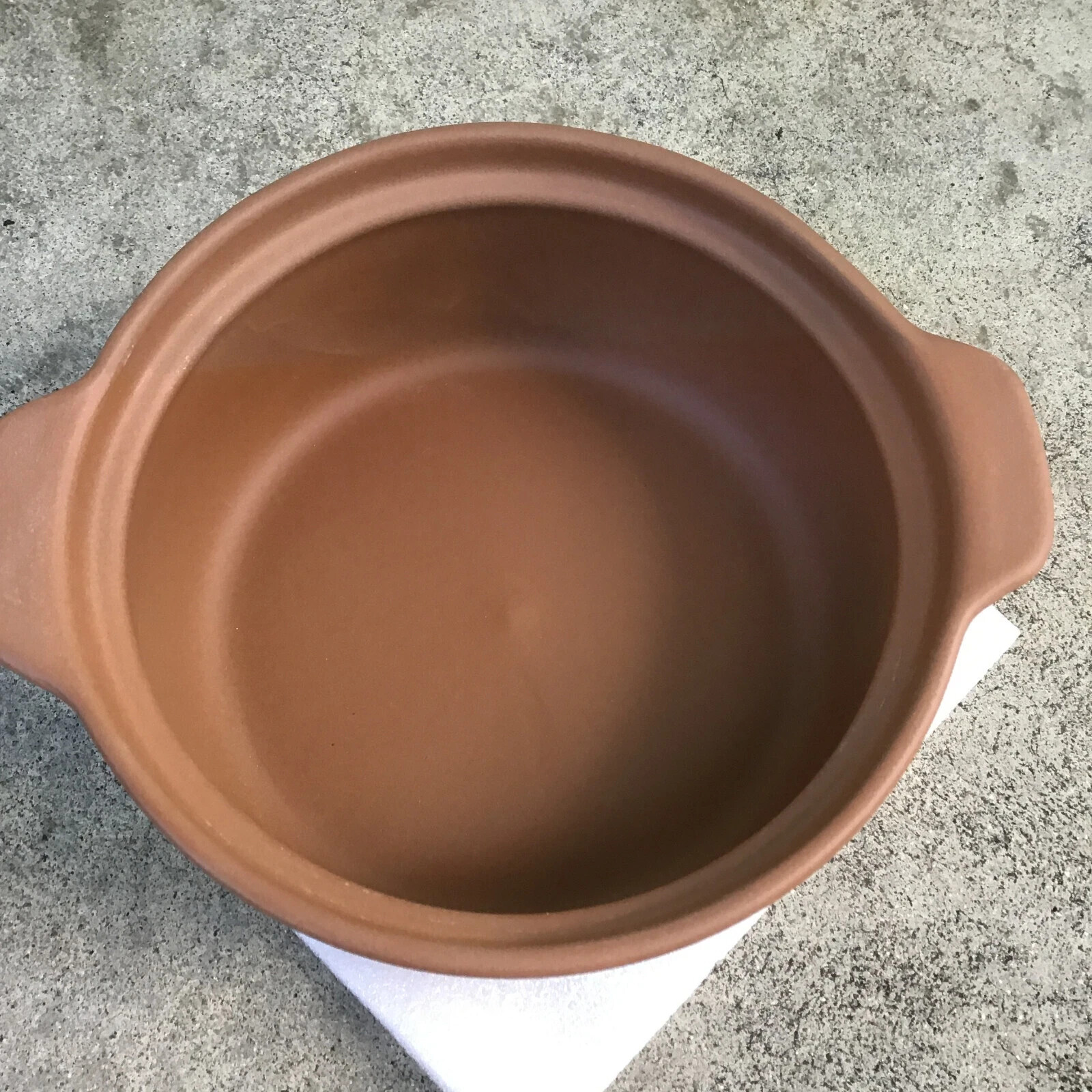 NEW Home Essentials 1.79 QT Brown Clay Pot Cookware For Gas Wood Oven Stoves