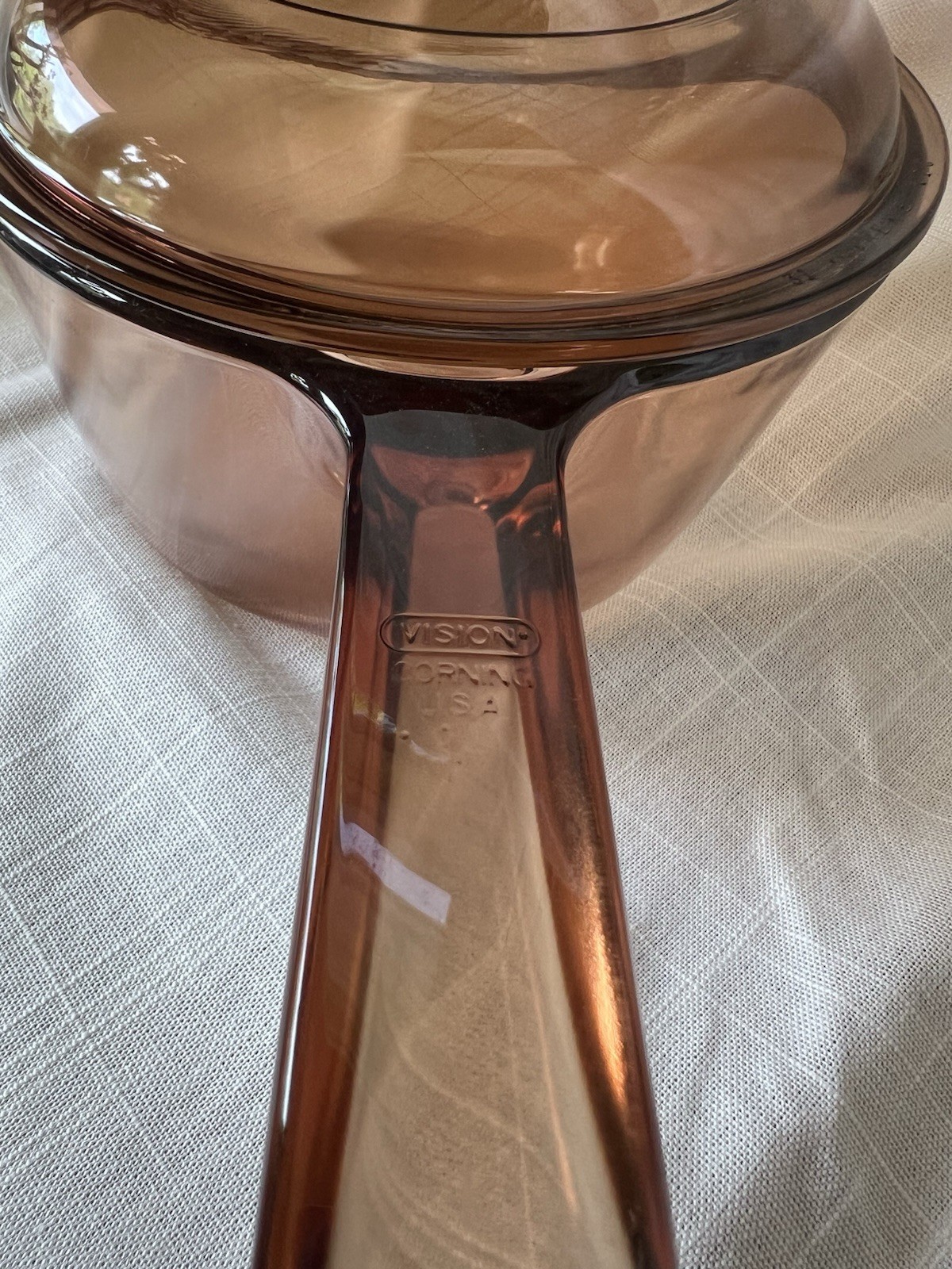 Corning Vision Ware Amber 1 Liter Sauce Pan Pour Spout Pot Pyrex Lid USA Nice