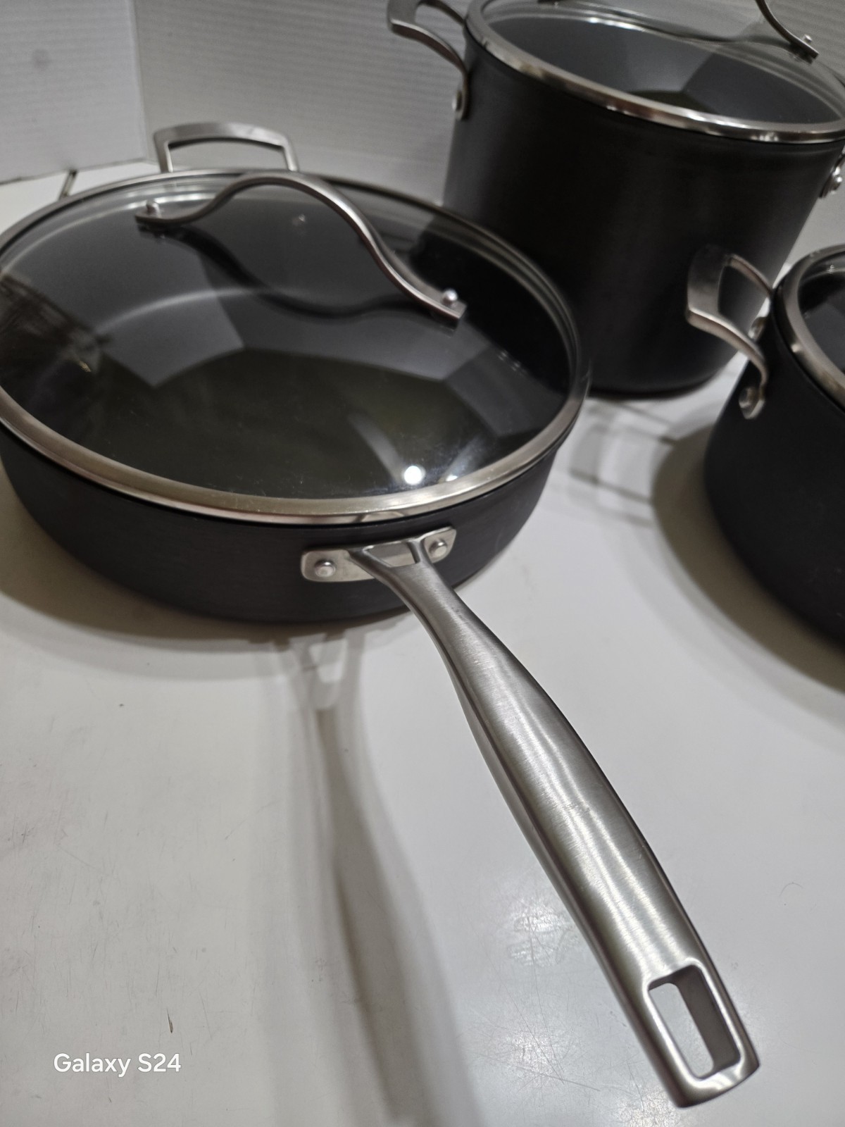 MEMBERS MARK PROFESSIONAL QUALITY 6 PIECES Hard Anodized Nonstick Cookware Set