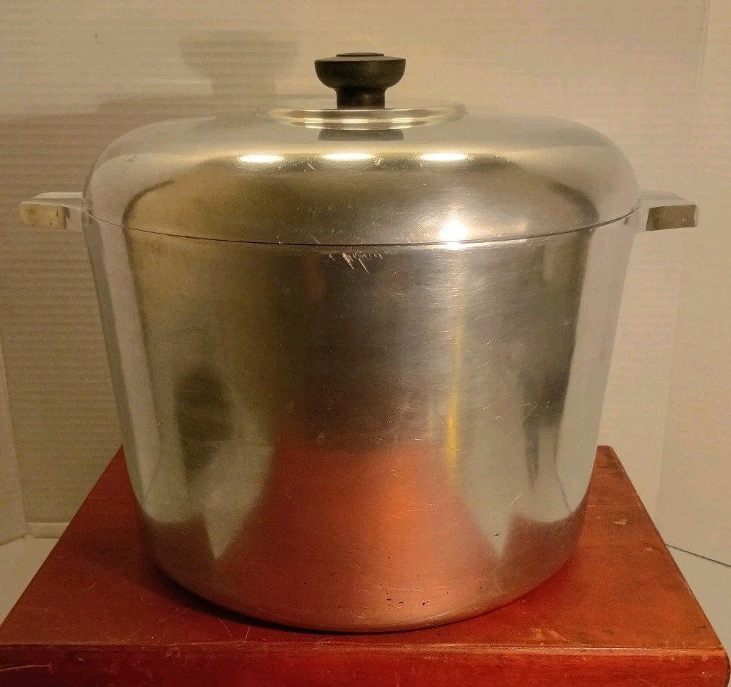 Vintage Magnalite GHC 12 Qt Quart Round Stock Pot Dutch Oven with Lid Cajun.