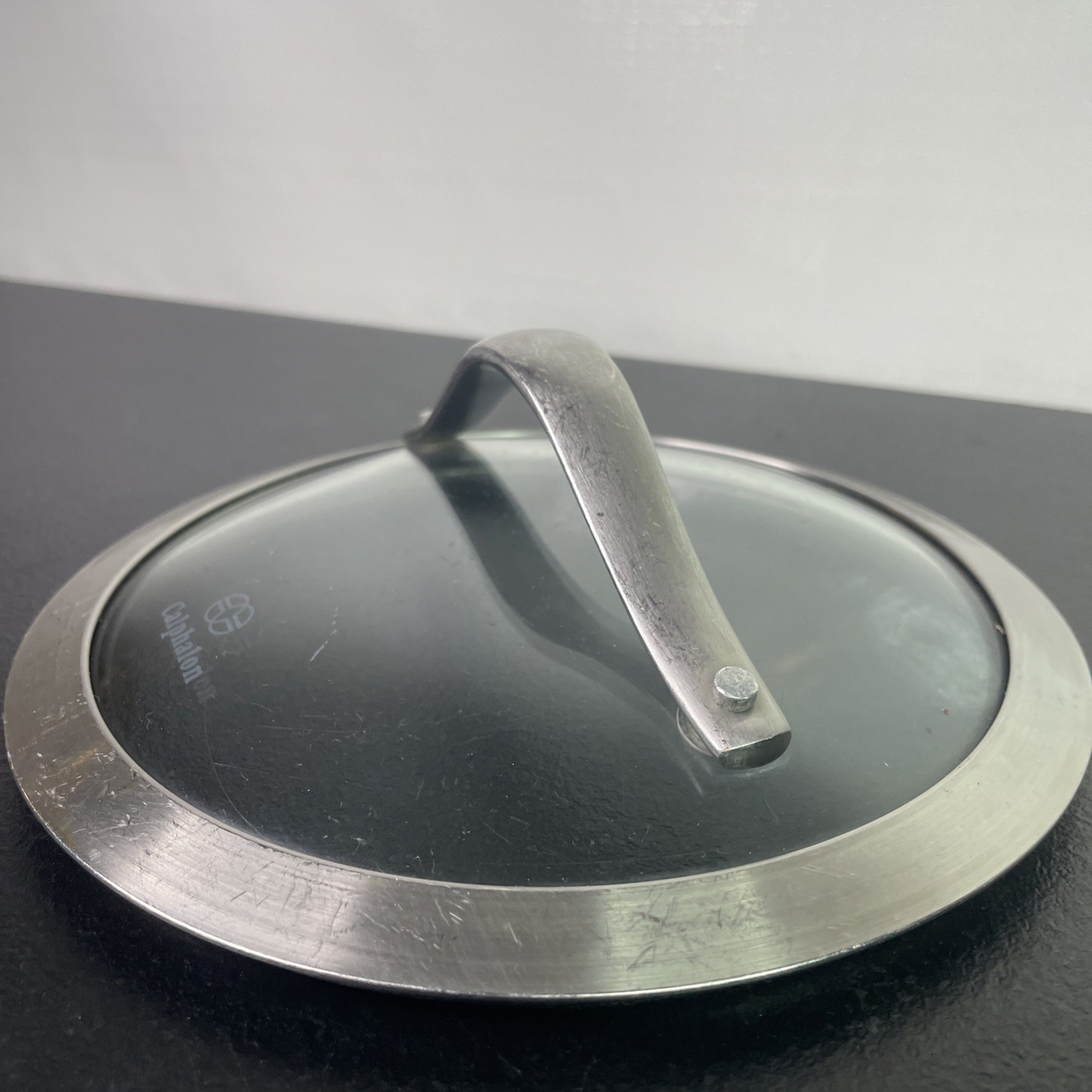 Replacement Calphalon Glass Lid for Pot, Fits 6 3/4″ – 7″ Opening #L44