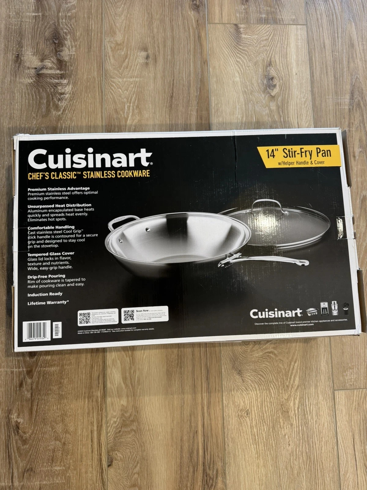 Cuisinart 726-38H Chef’s Classic 14 Inch Stir-Fry Pan, Helper Handle & Cover