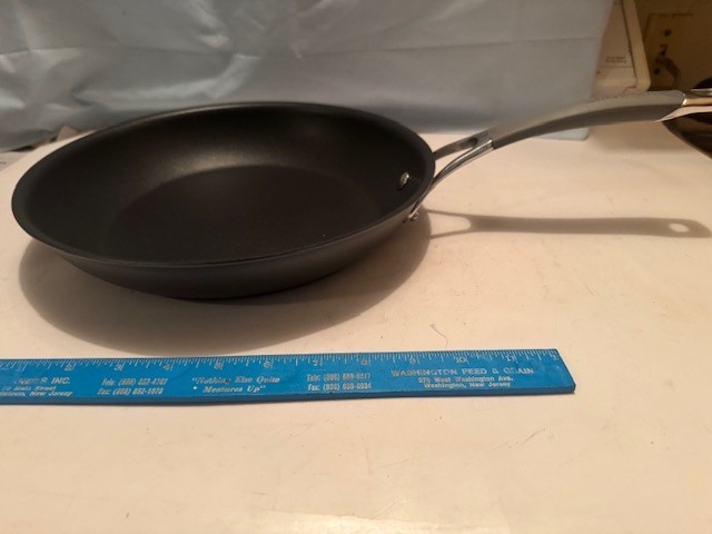NEW CIRCULON ELEMENTUM HARD ANODIZED NON STICK 11.75″ FRY PAN