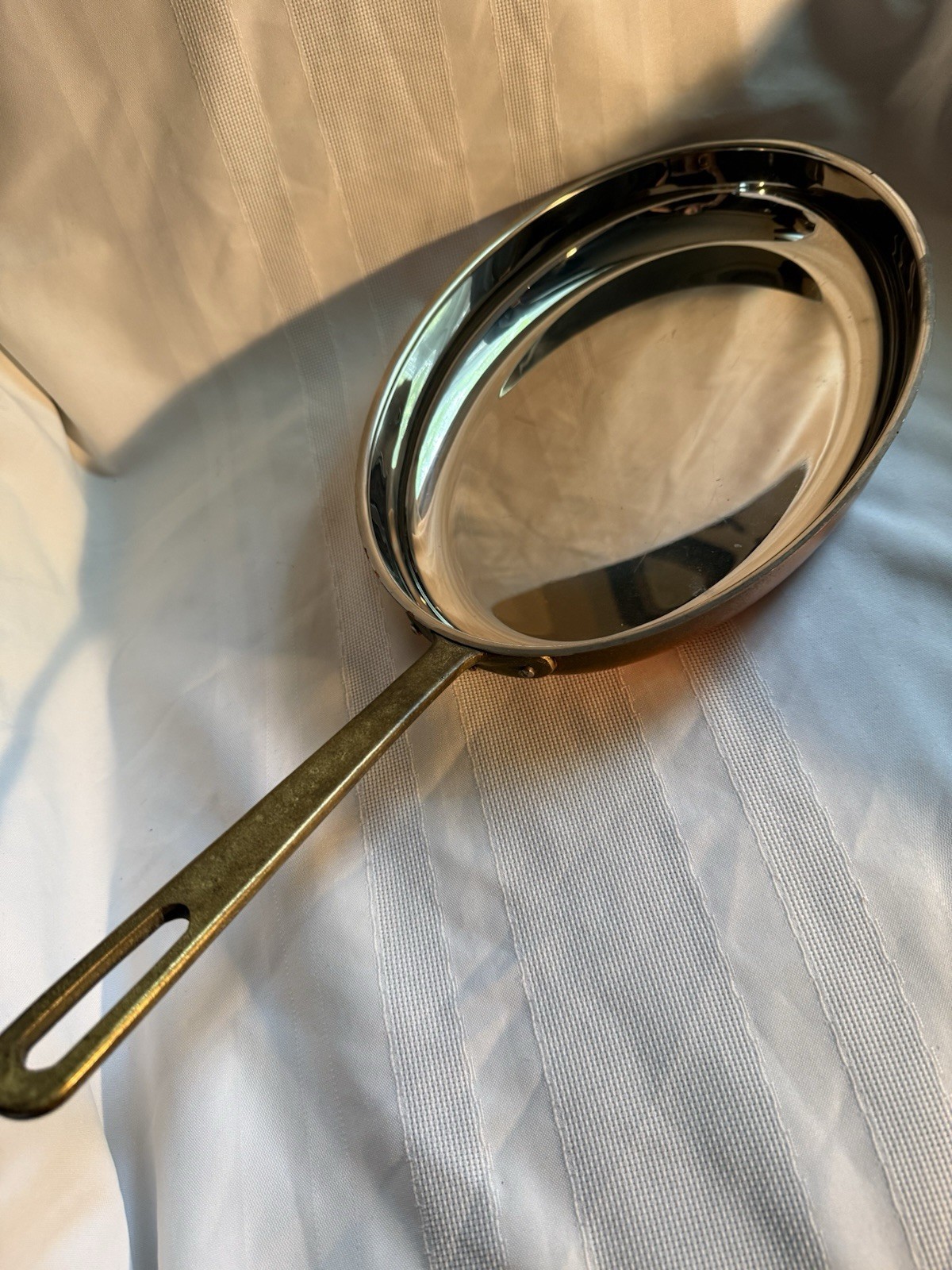 Tagus Elite Copper Oval Sauté Pan Portugal 12″ Copper Brass Handle – Excellent
