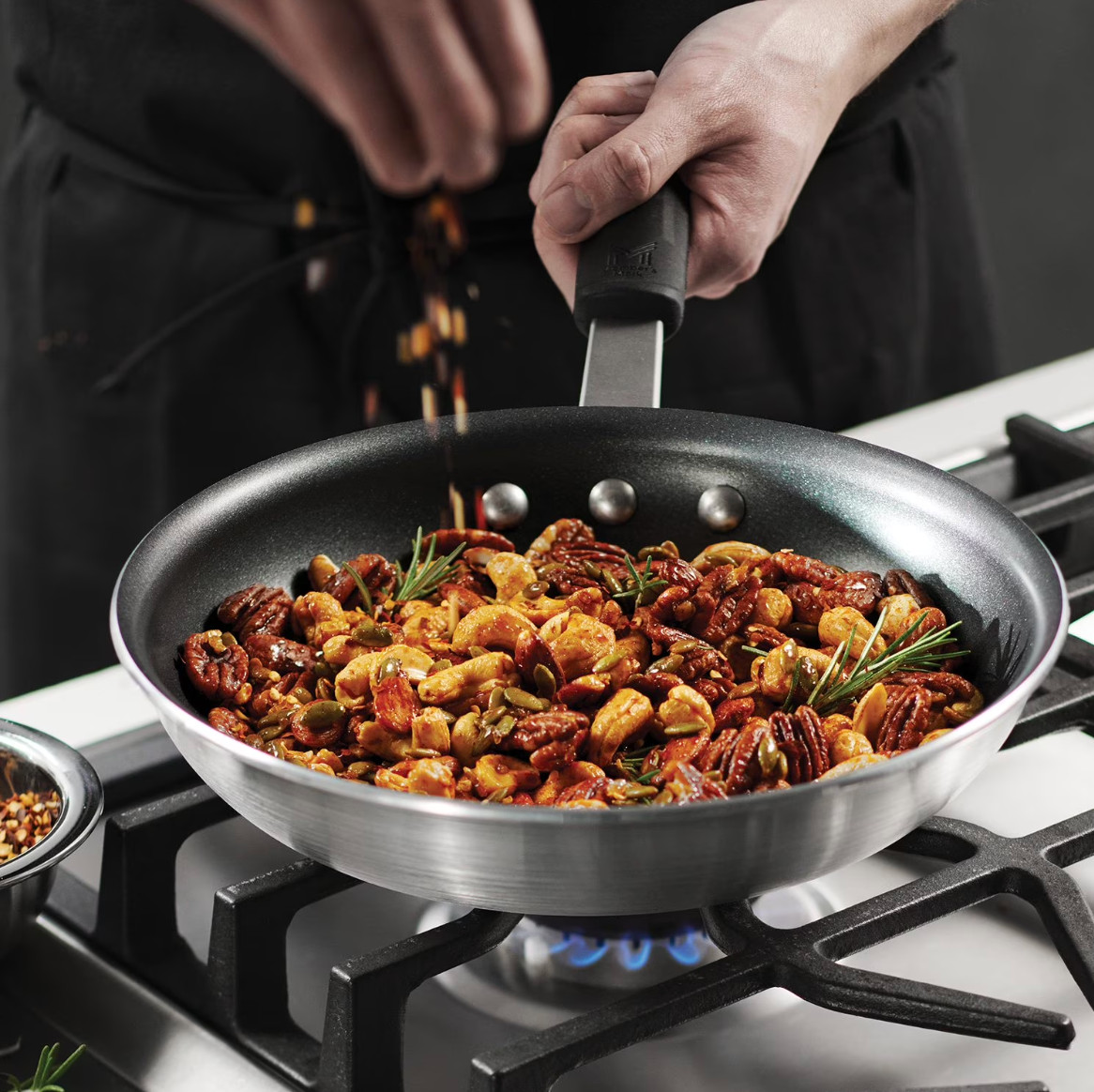 Member’s Mark 10 Inch Aluminum Nonstick Fry Pan Restaurant Grade Skillet