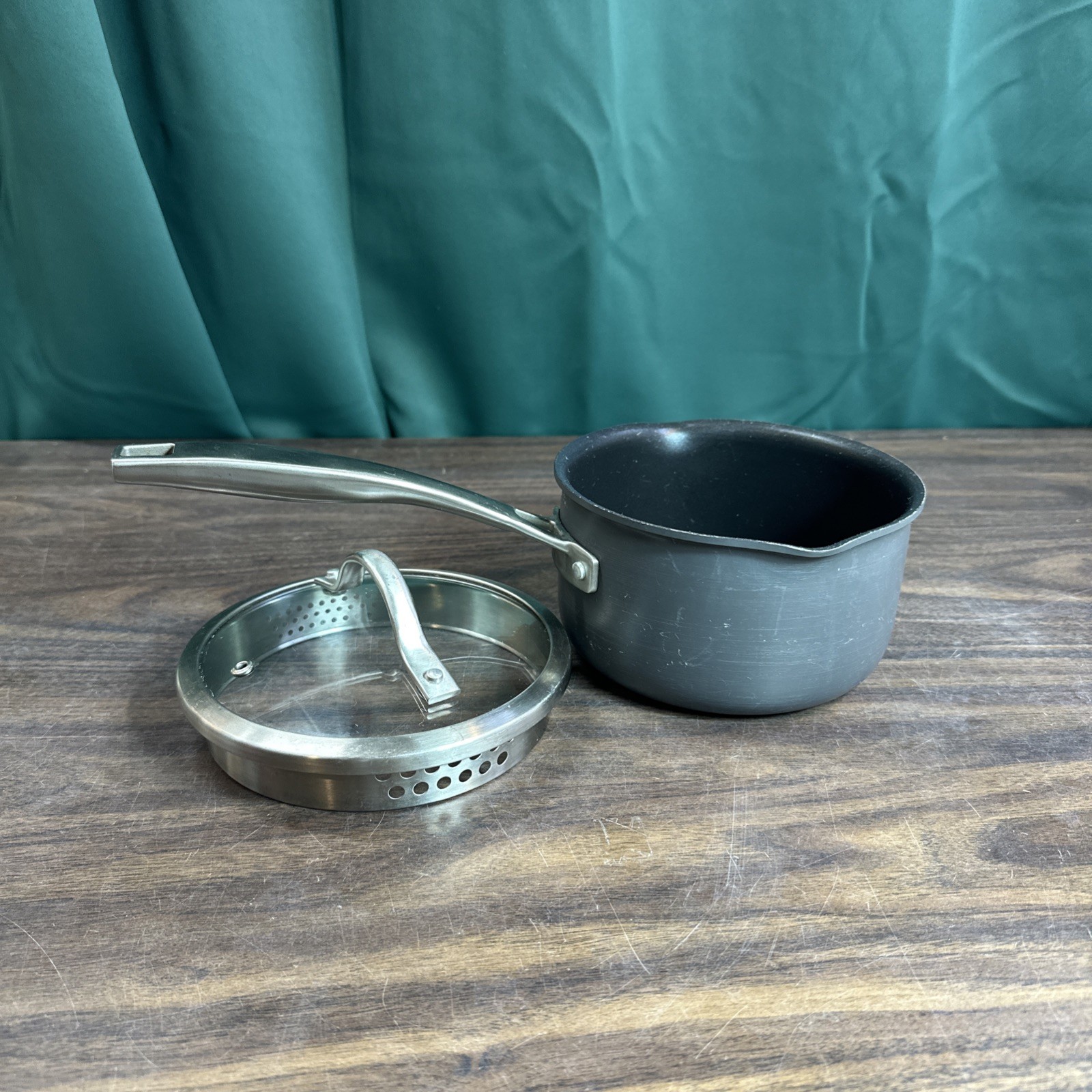 Vtg Members Mark 2 Qt 1.9L Pot Anodized Professional Pot Pan w/ Strainer lid