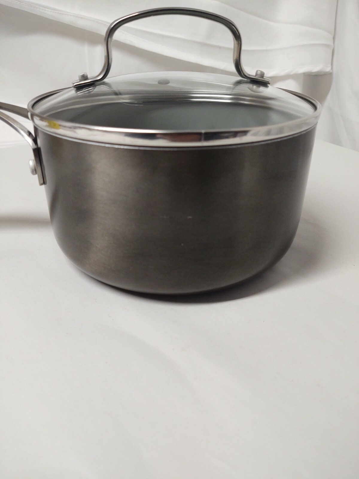 Food Network 2.5 qt. 2.3 L Covered Skillet 7.5 inches Bronze Cooking Suace pot.