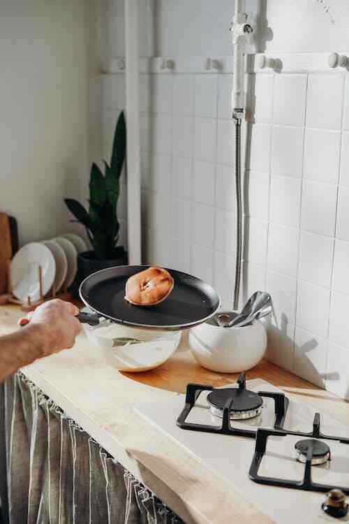 24CM Marble Coated Round Griddle N/s w/ long handle (Free Gift w/ Any Purchase)