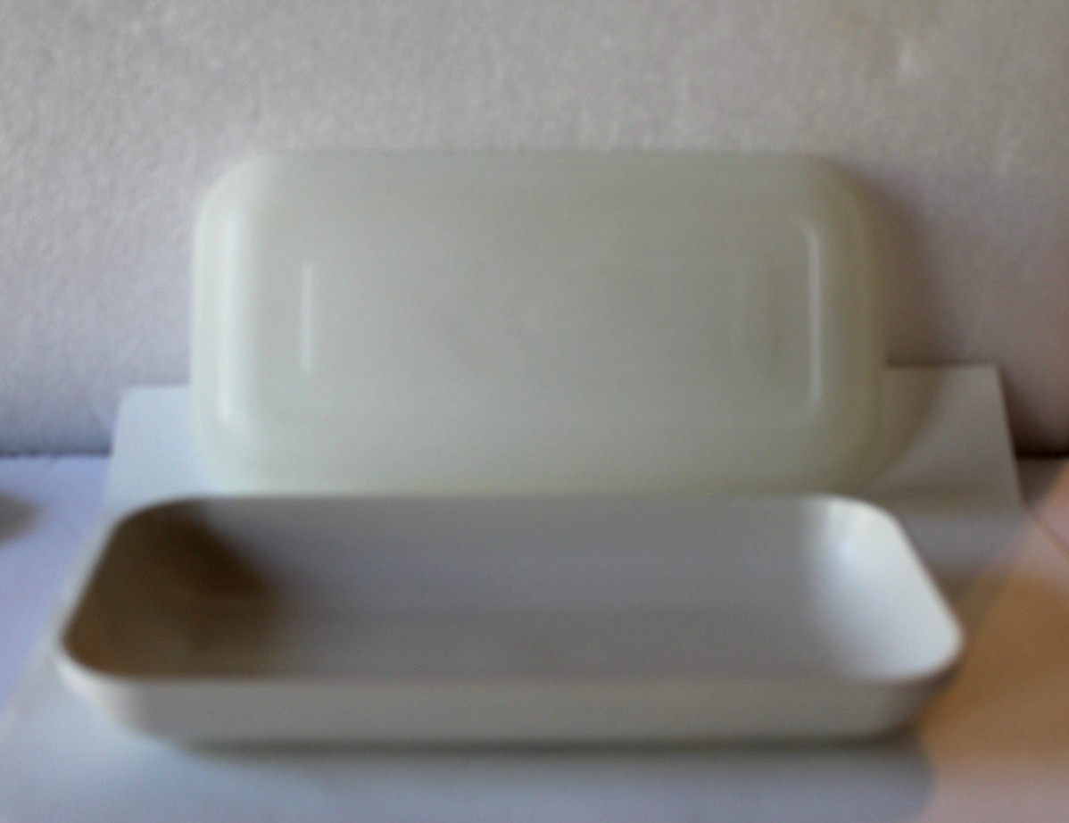 Vtg Tupperware Ultra 21 Casserole Dish 1742 Lid 1744, 1768-3 Lid 1769, 1741-4