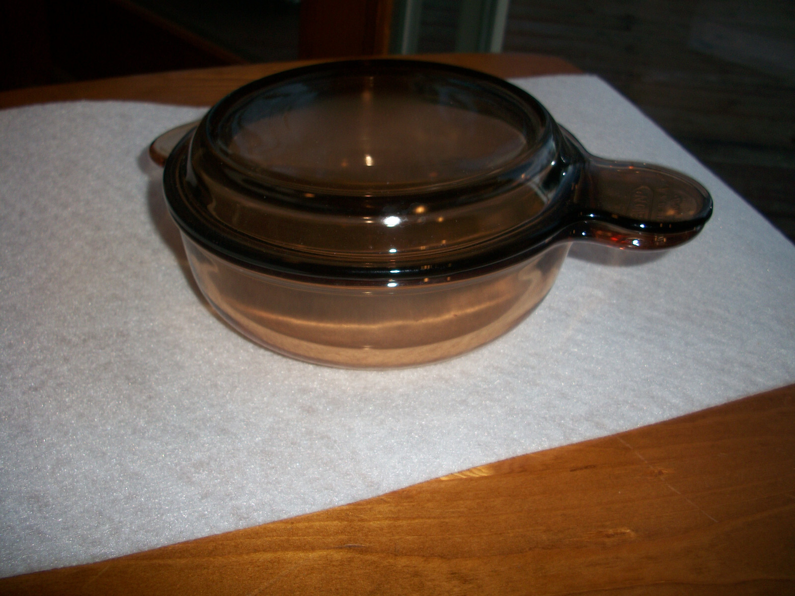 CORNING WARE PYREX VISIONS BROWN AMBER GLASS V-240-B GRAB IT BOWL WITH P240C LID
