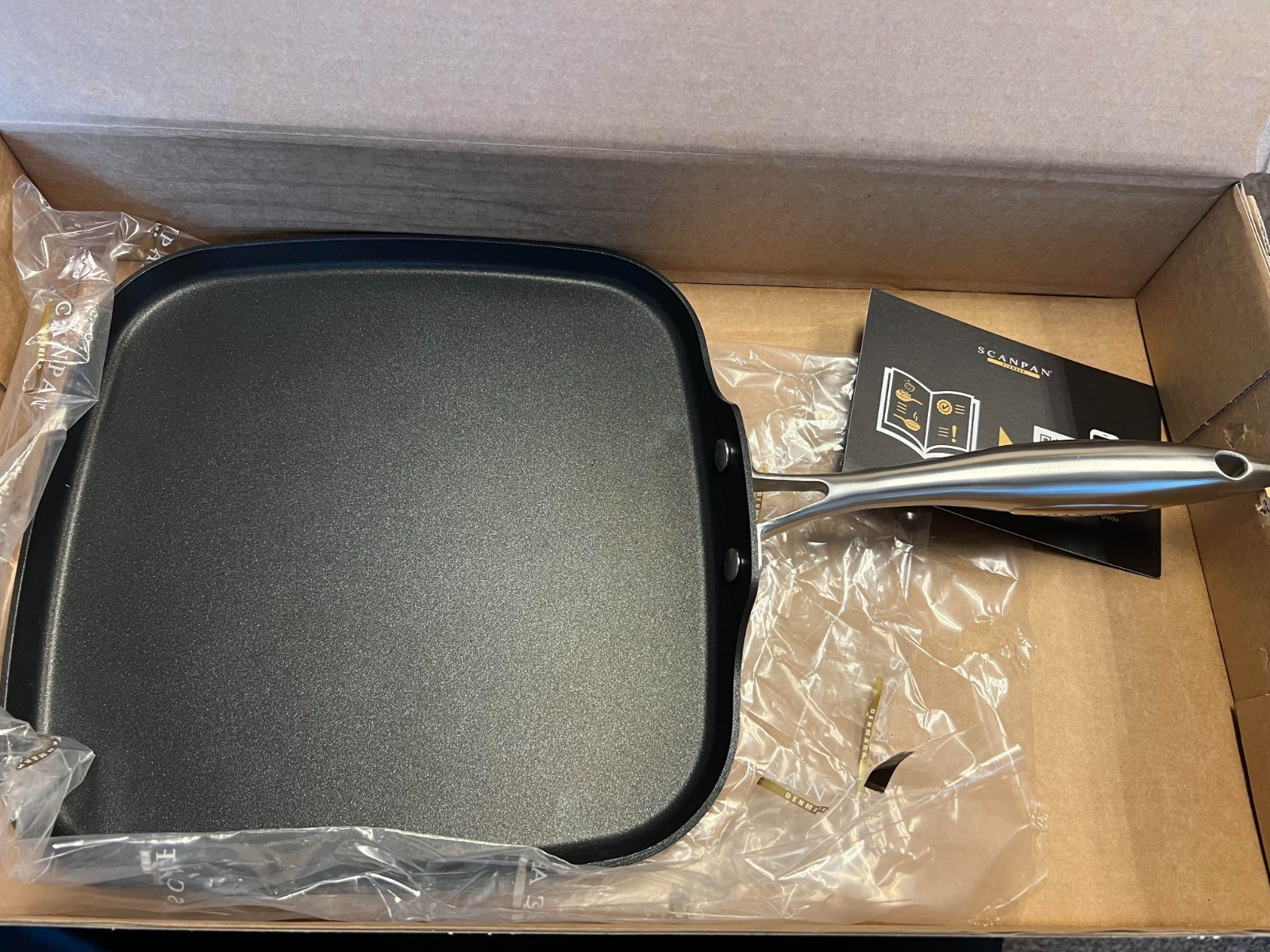 Scanpan Professional – 11″ x 11″ Griddle 60072800 in retail box