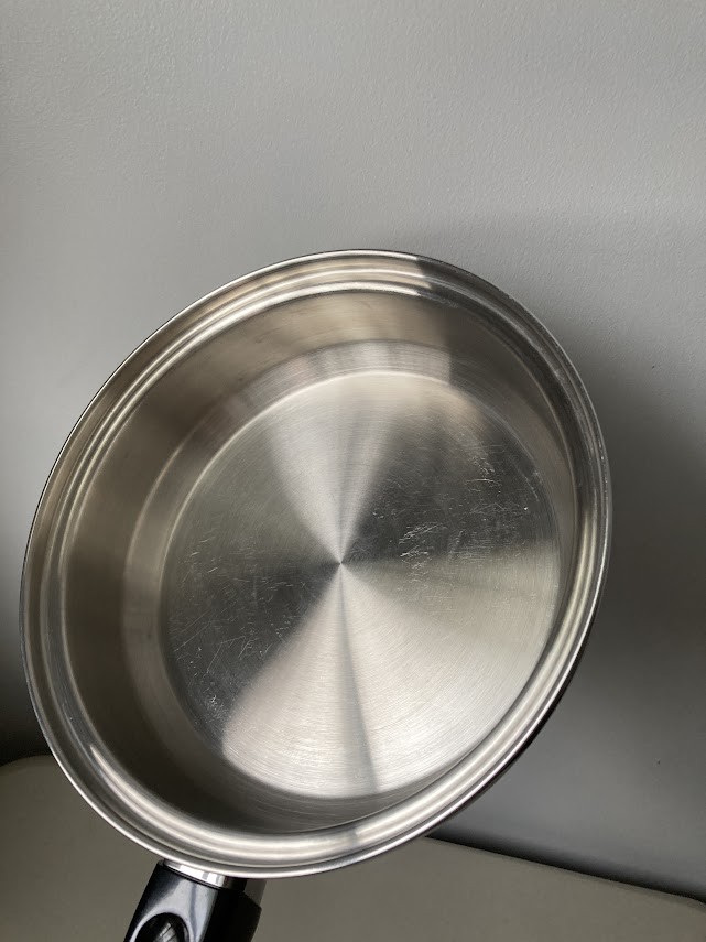 Kitchen Craft West Bend Sauce Pan Skillet NO LID 9 inch diameter USA