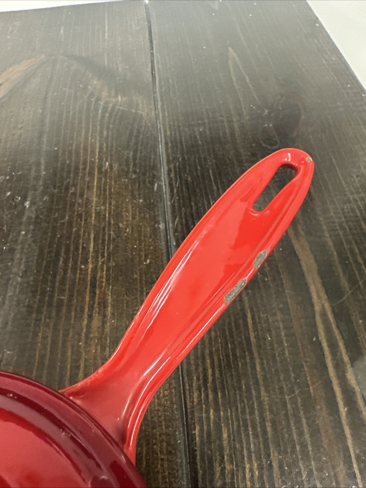 Crofton 1.75 Qt Cherry Red Ombre Enameled Cast Iron Saucepan Pot With Lid READ