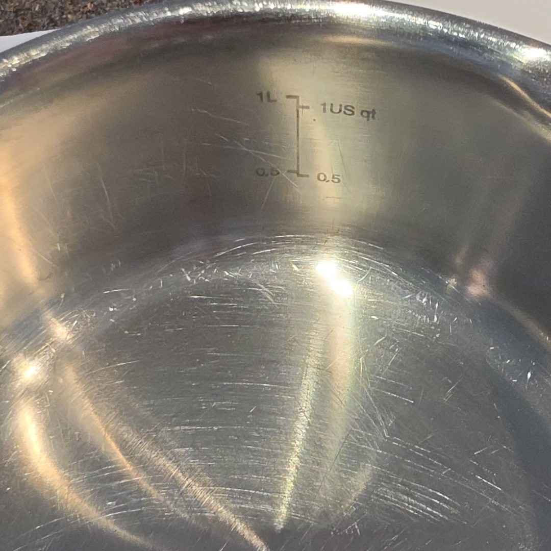 Thomas Rosenthal – Stainless Steel 1 Liter Cook & Pour Saucepan w/ Glass Lid EUC