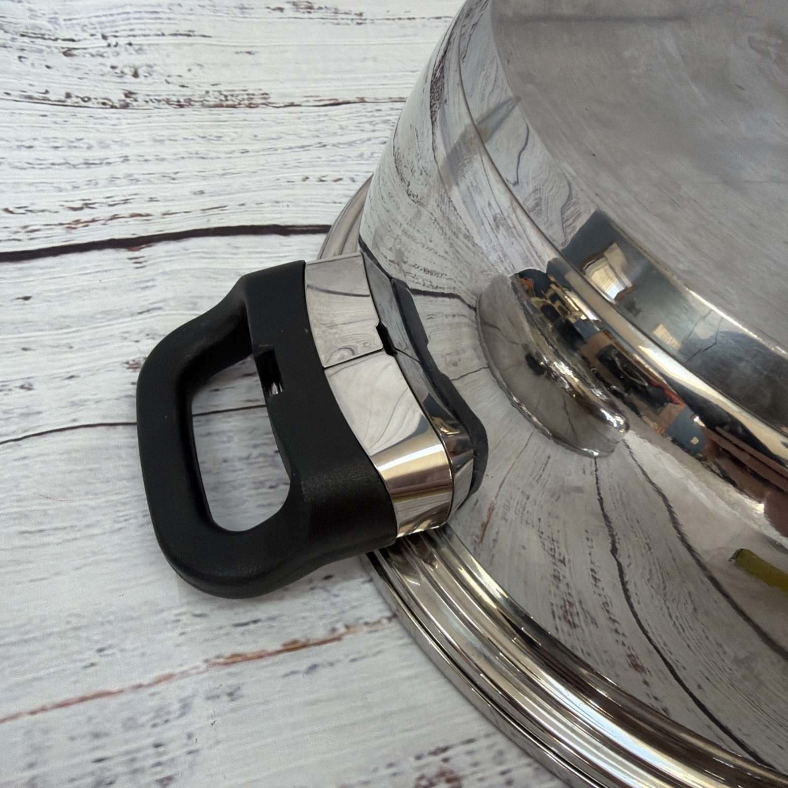 Ultrex 2 18-10 Stainless Frying Pan Glass Lid With Steam Release Valve 020802