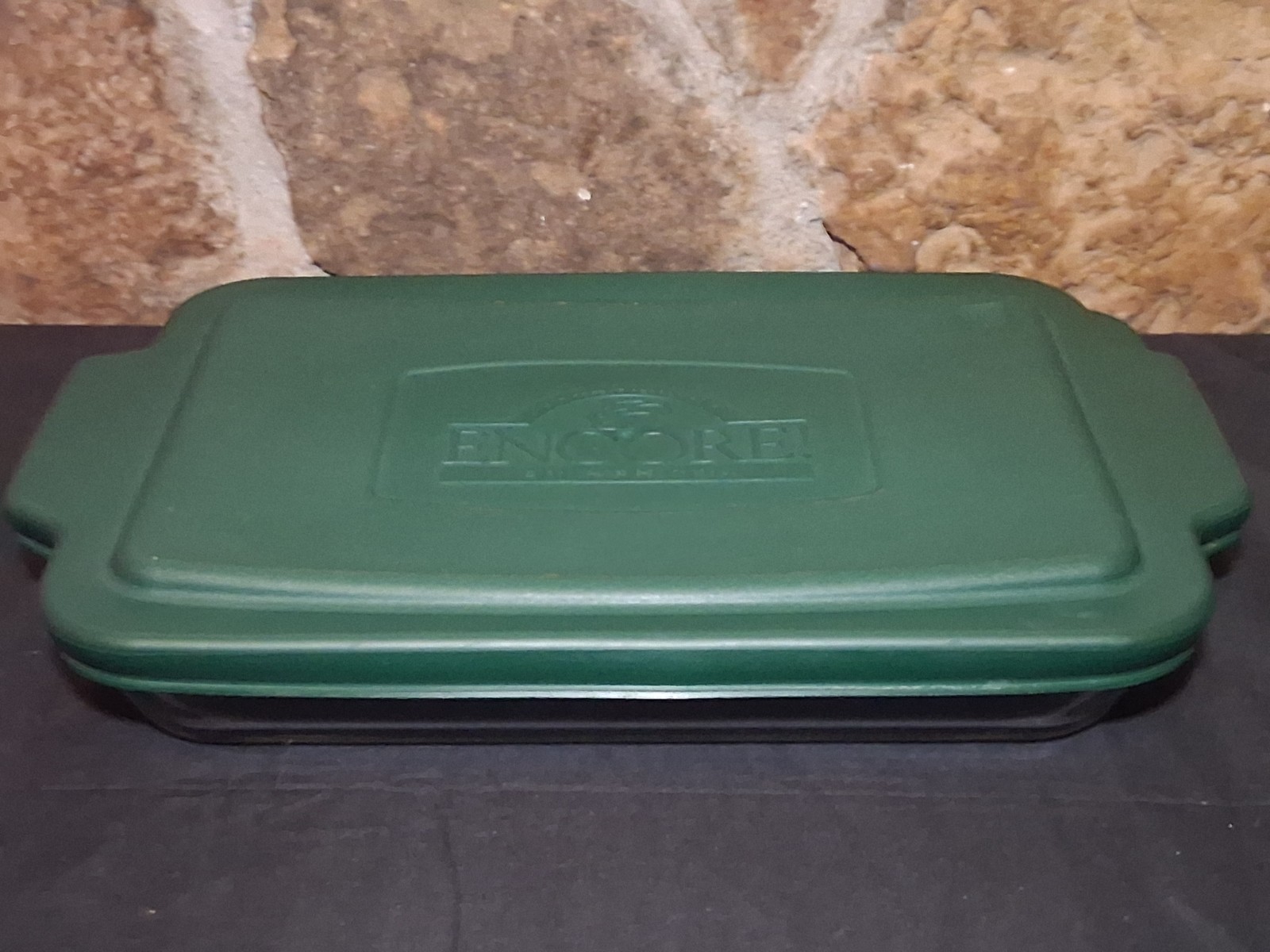 Anchor Hocking Encore 3 Qt Glass Baking Dish w/Green Lid 13.5″ x 9.5″ x 2″