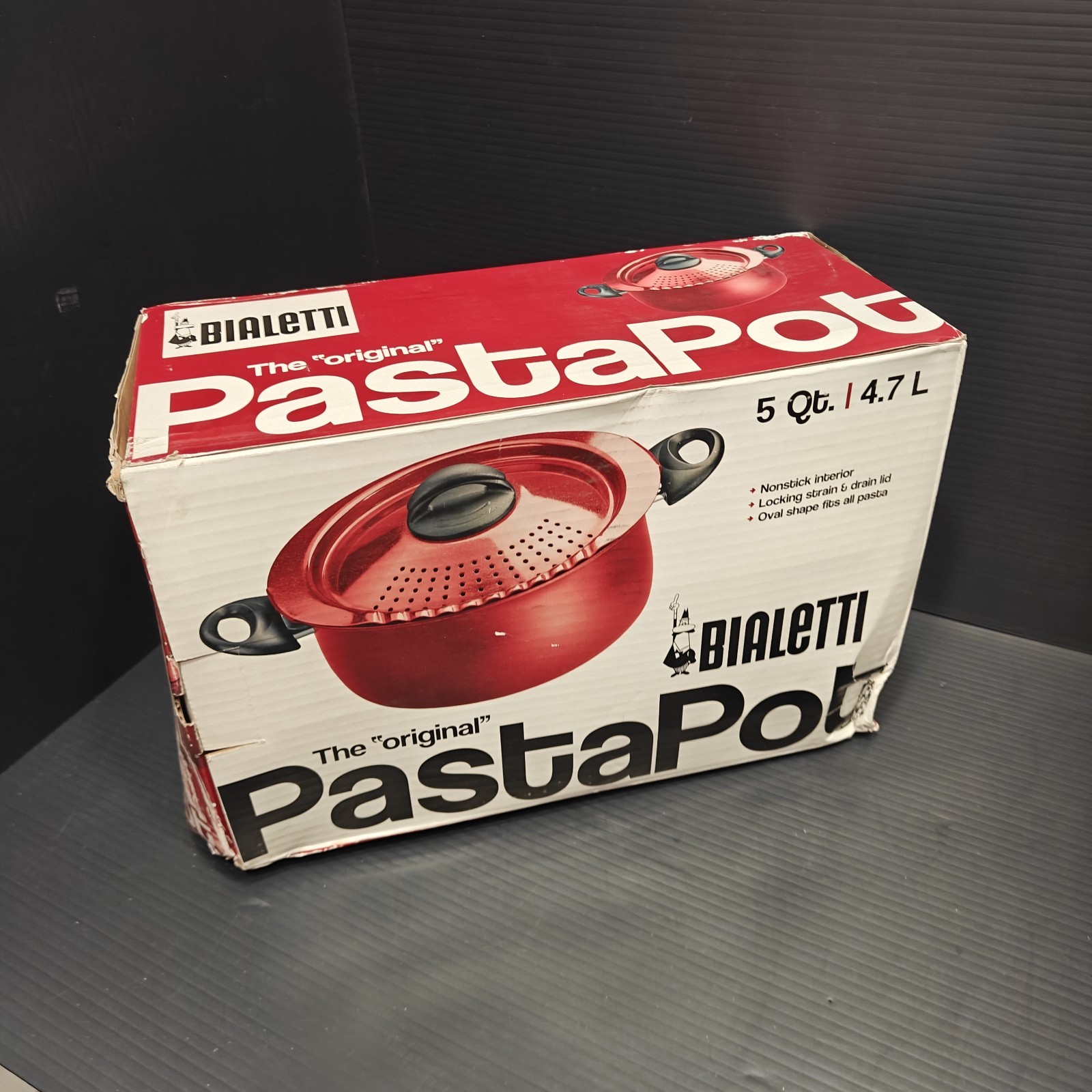 Bialetti Pasta Pot 5 Quart 4.7 L Nonstick Pan. Brand New. Never Removed From Box